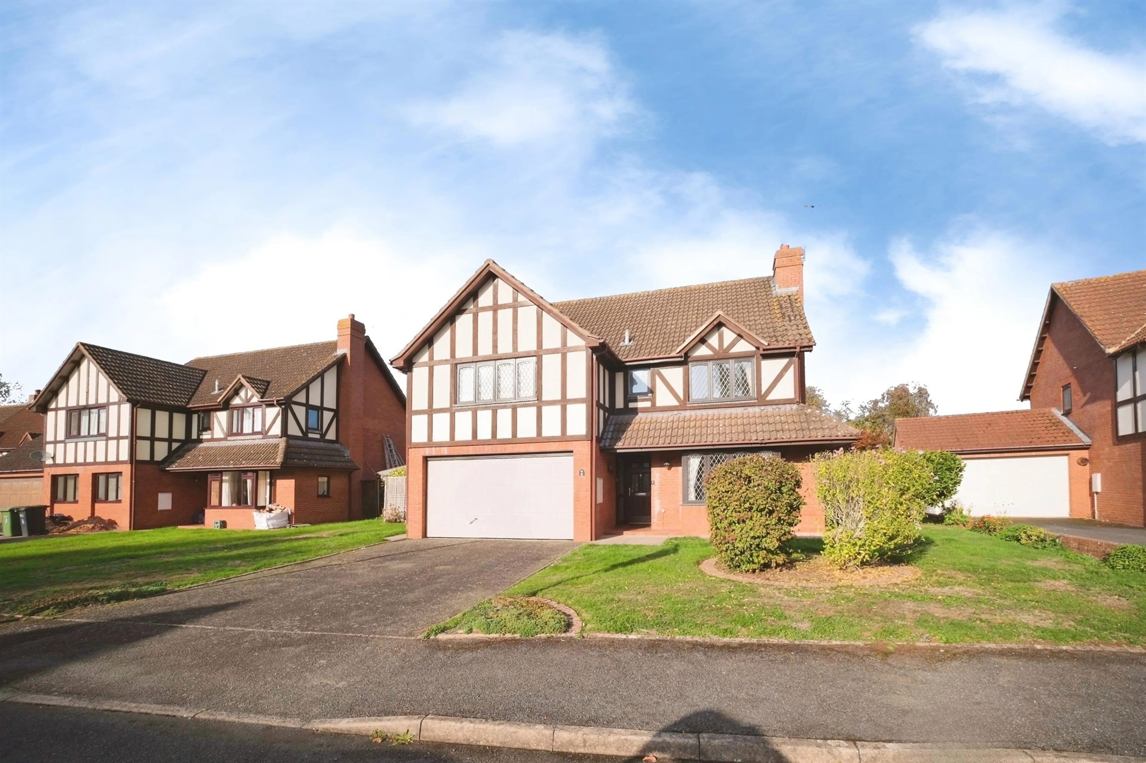 Property photo 0