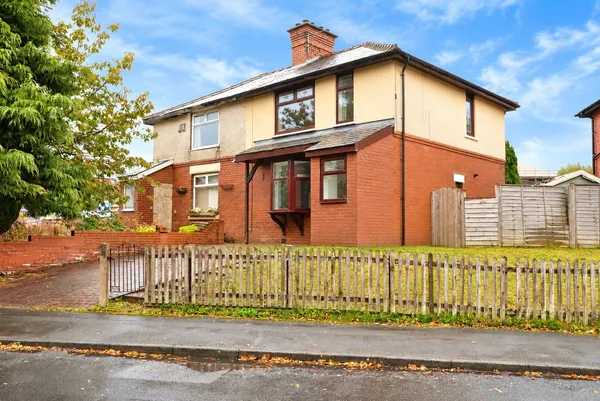 Lisbon Drive, DARWEN, Lancashire, BB3