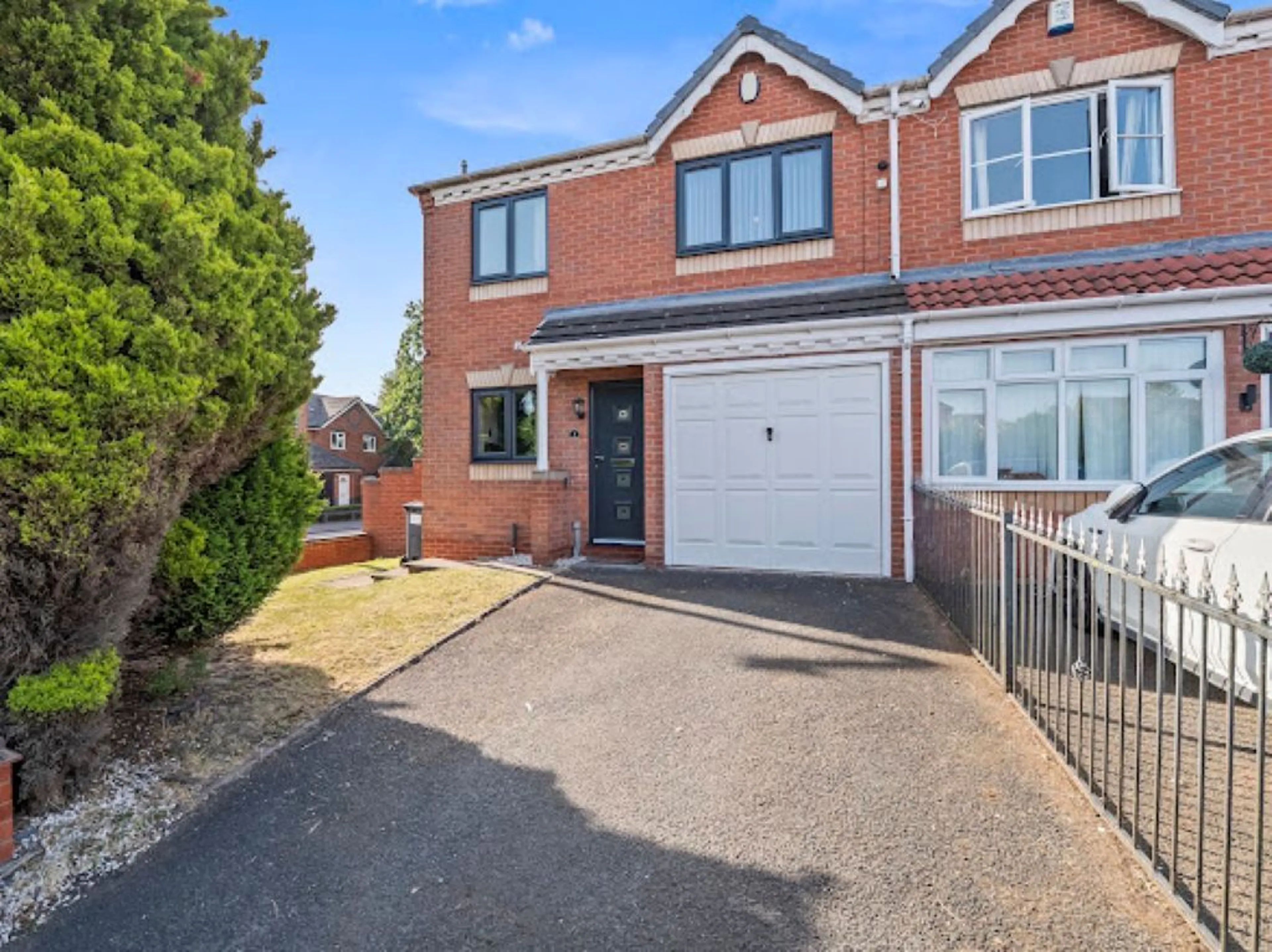 Property photo 0
