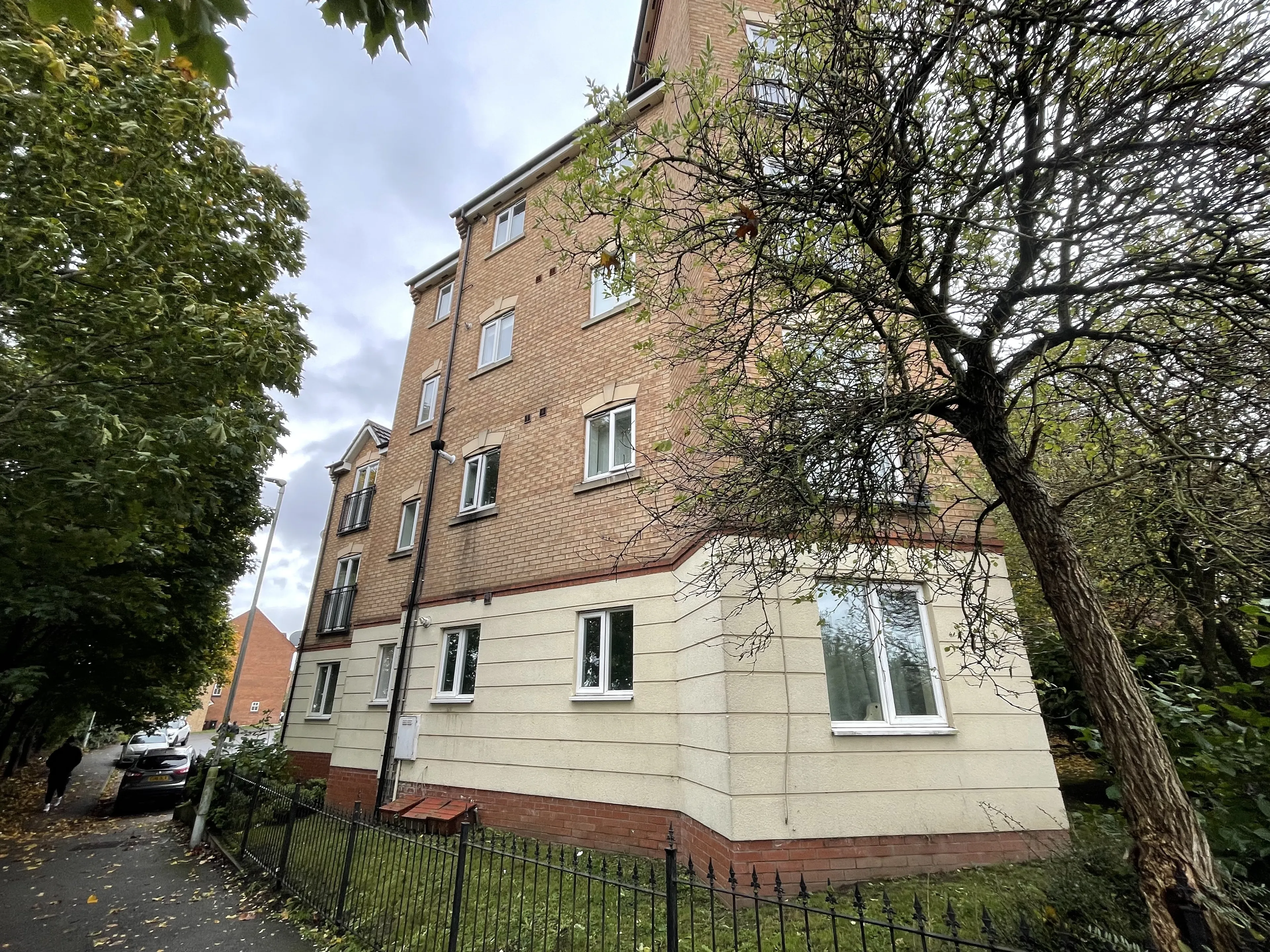 Property photo 0