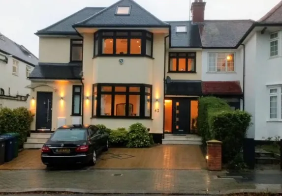 Cranbourne Gardens London NW11