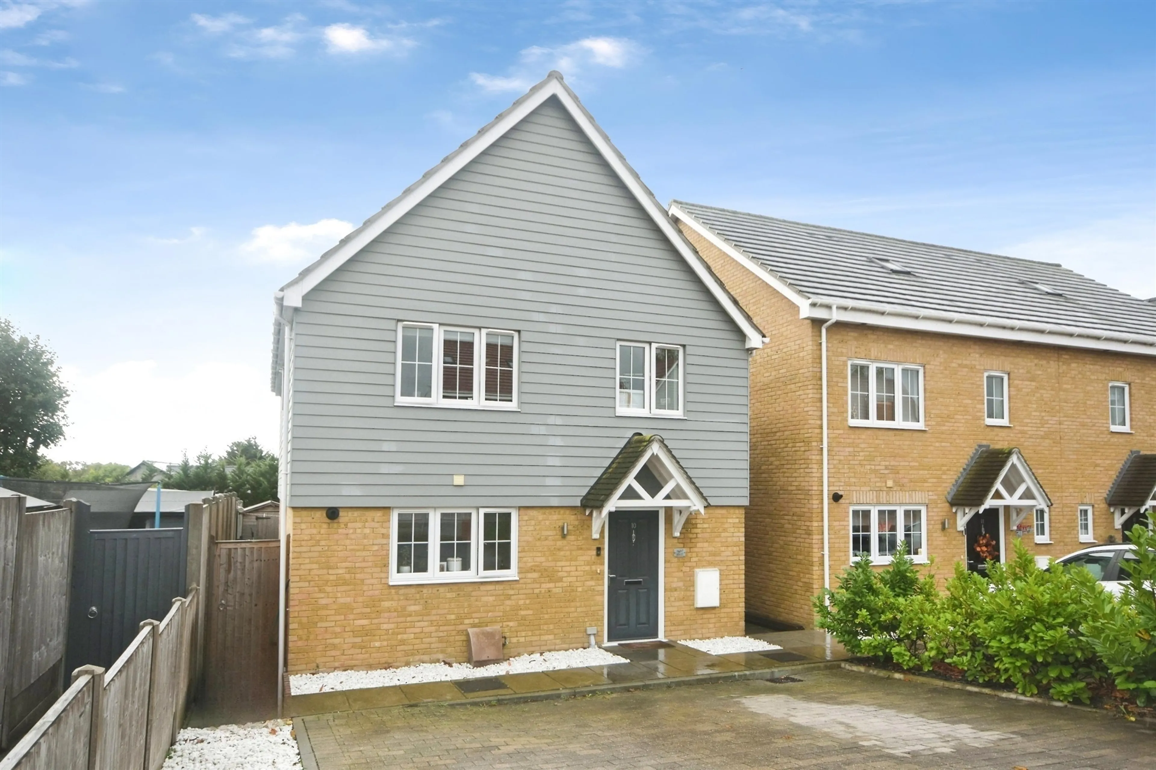 Property at Elliots Close, West Horndon, Brentwood