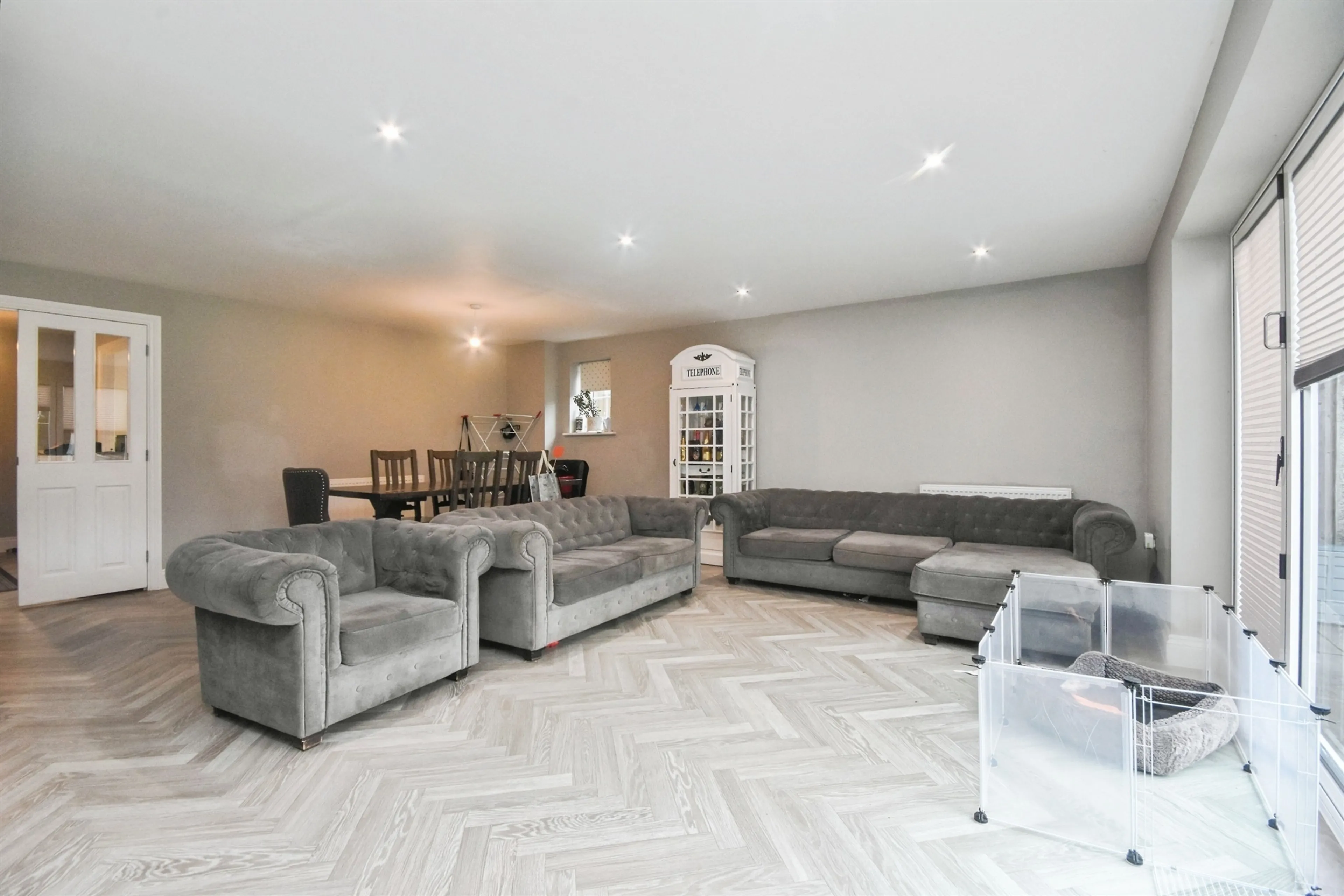 Property at Elliots Close, West Horndon, Brentwood