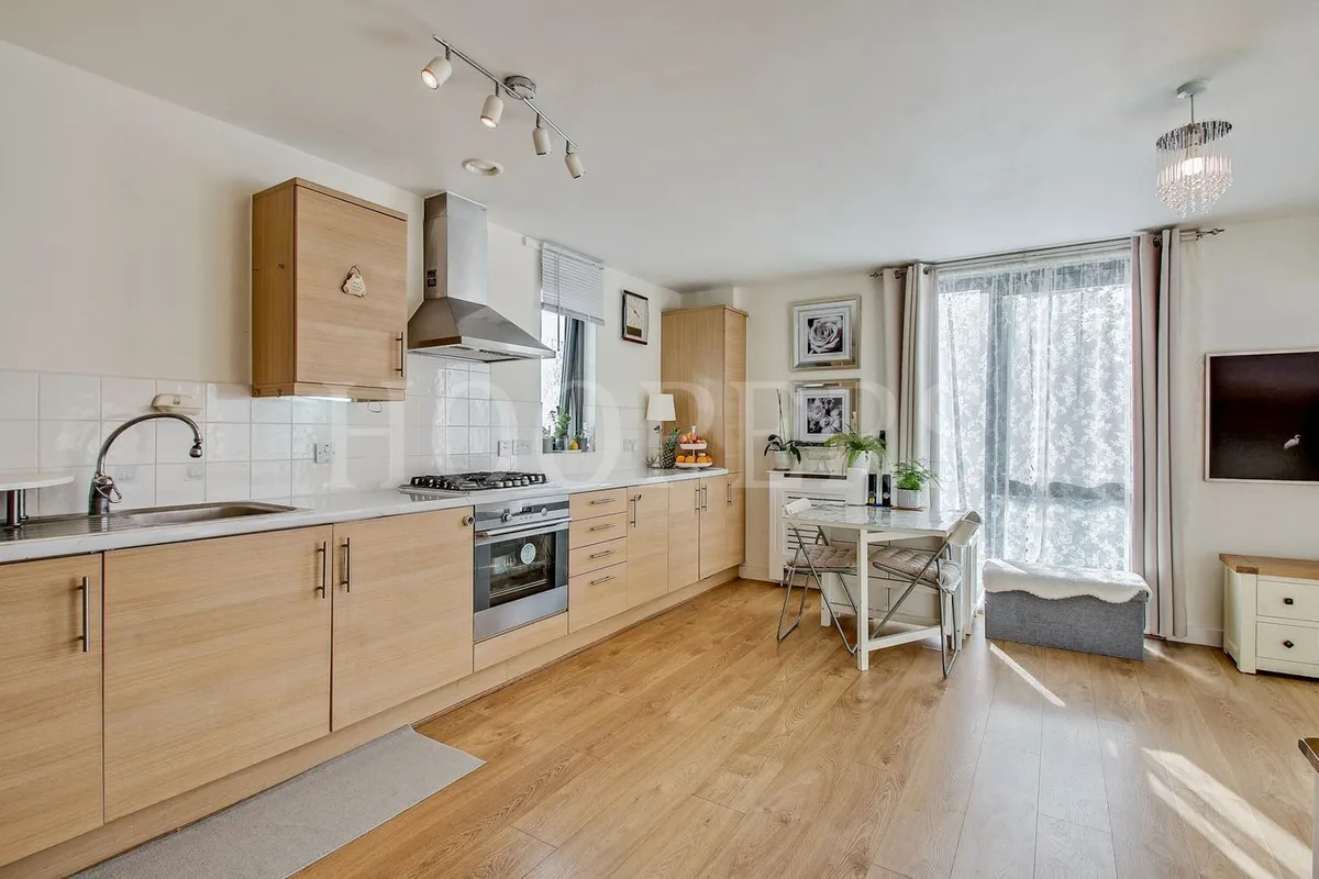 Neasden Lane, London, NW10