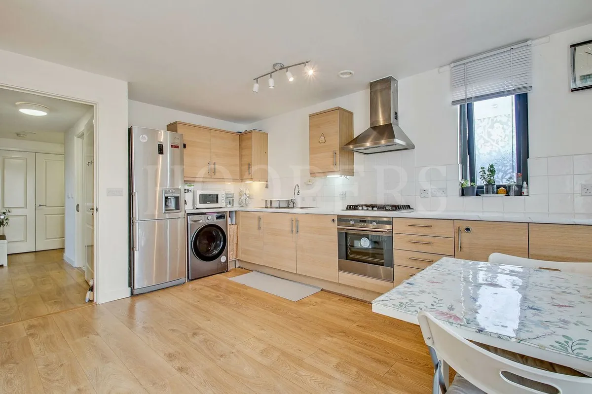 Neasden Lane, London, NW10