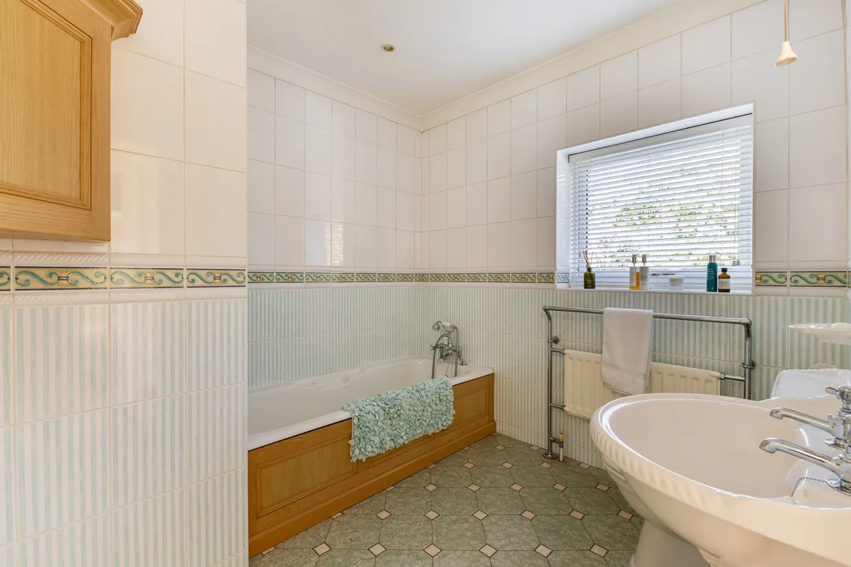 Sand Barn Lane, Black Hill, CV37 photo 25