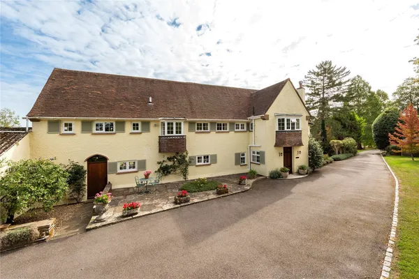 Red Lane, Dorking, RH5 photo 7