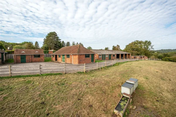 Red Lane, Dorking, RH5 photo 10