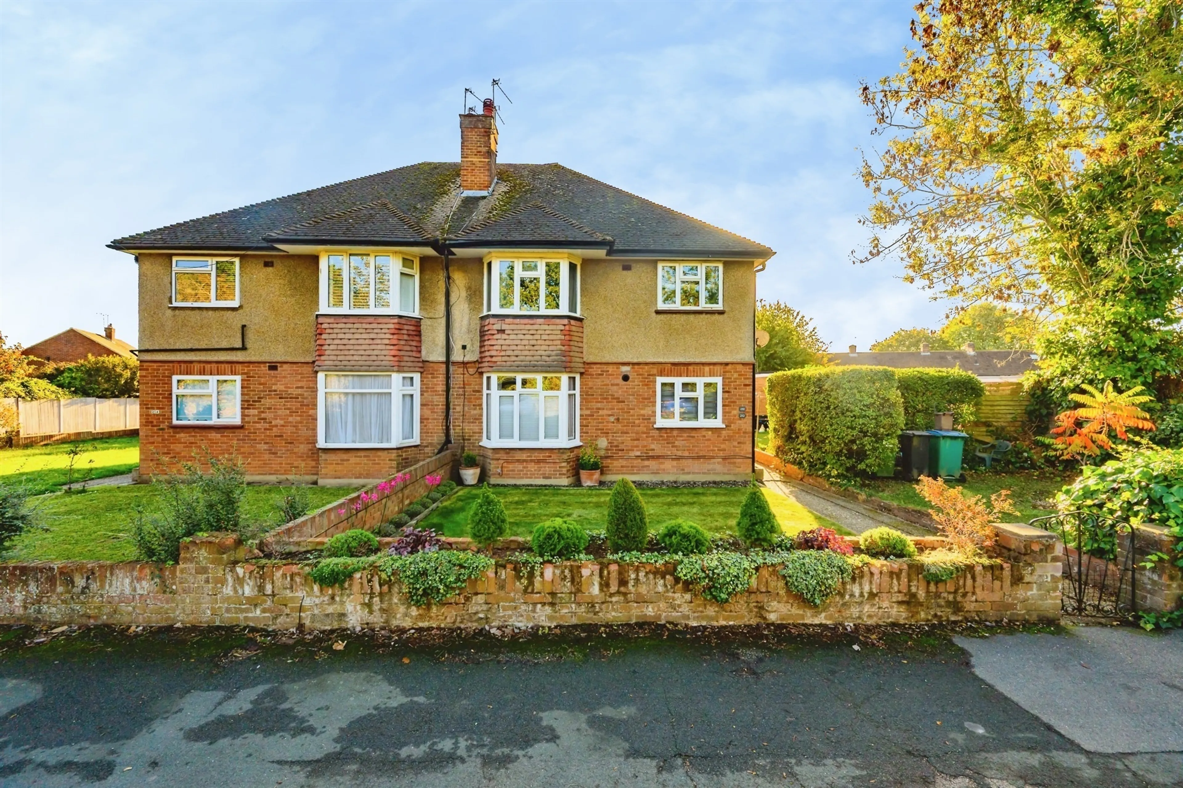 Property photo 0