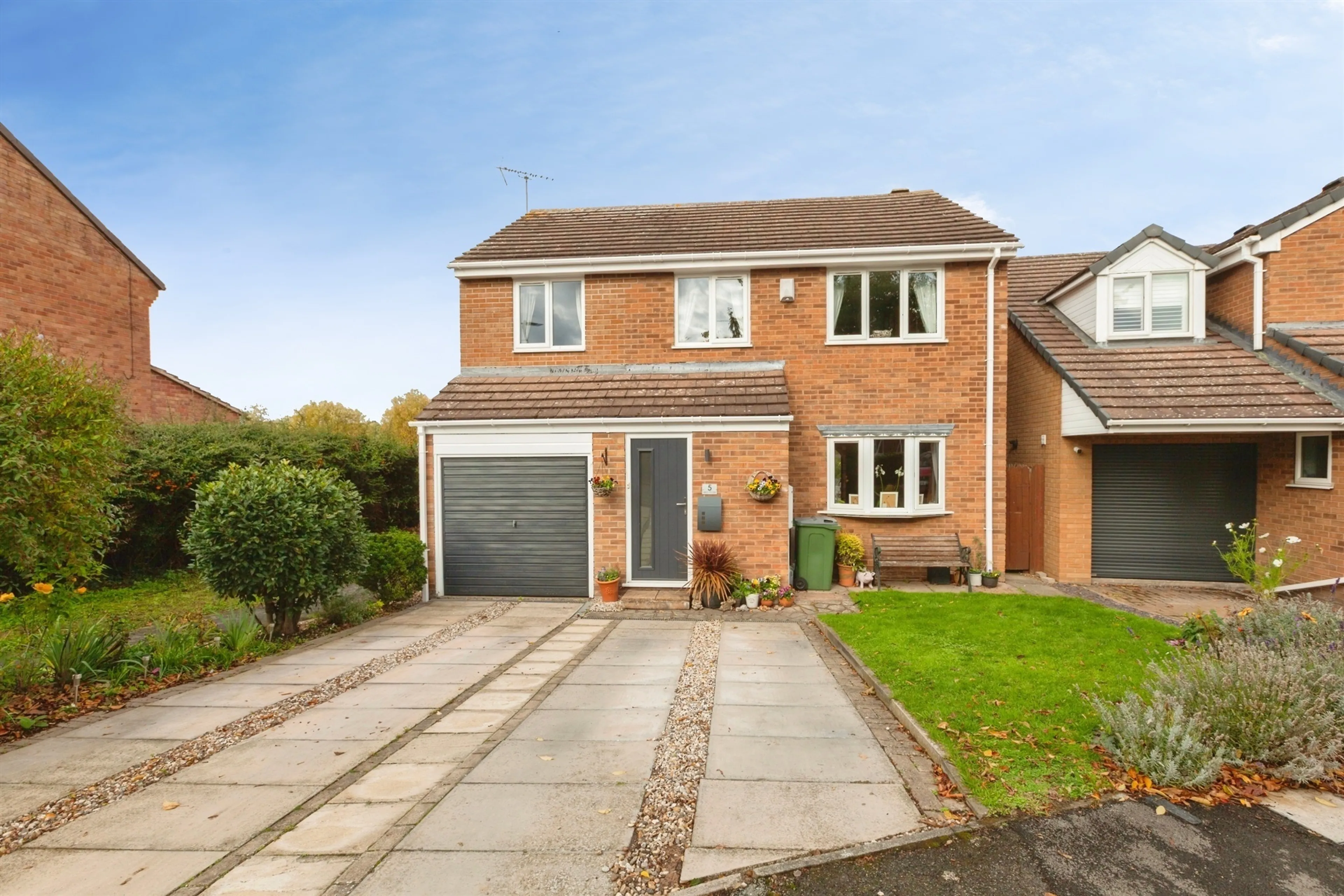 Property photo 0