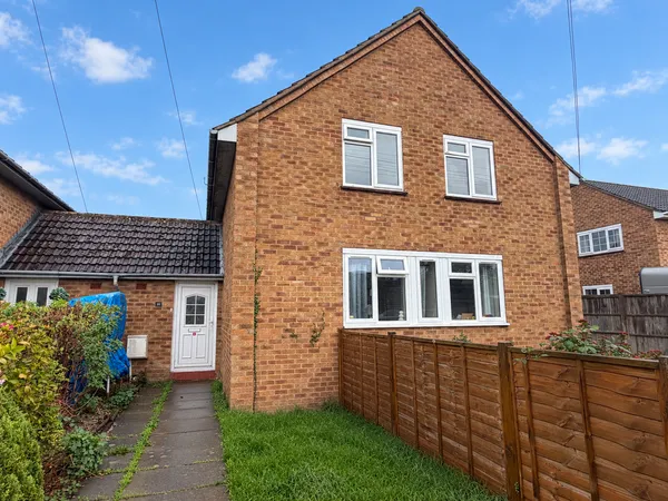 Coombefield Road, WR11 7RU