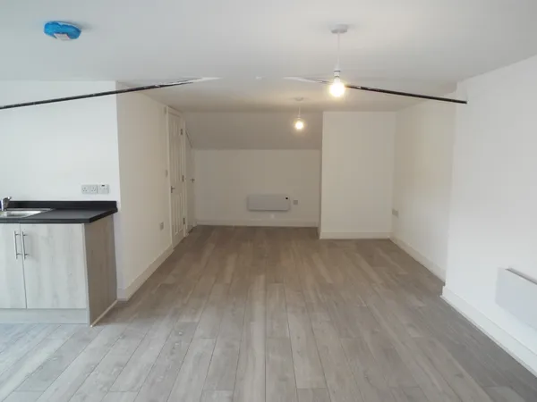 Apartment 5, Spencer Buildings, High ...