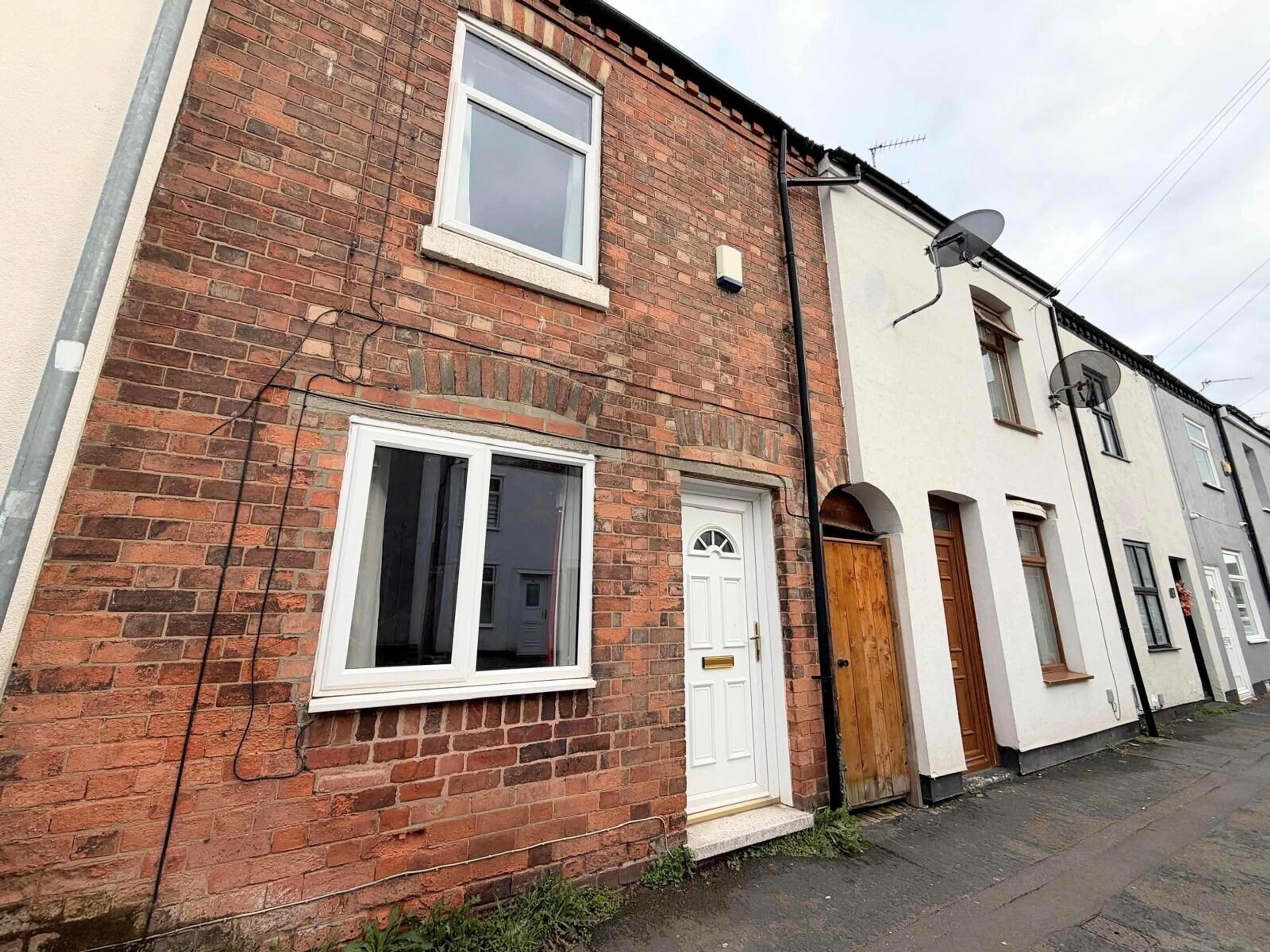 Property photo 0