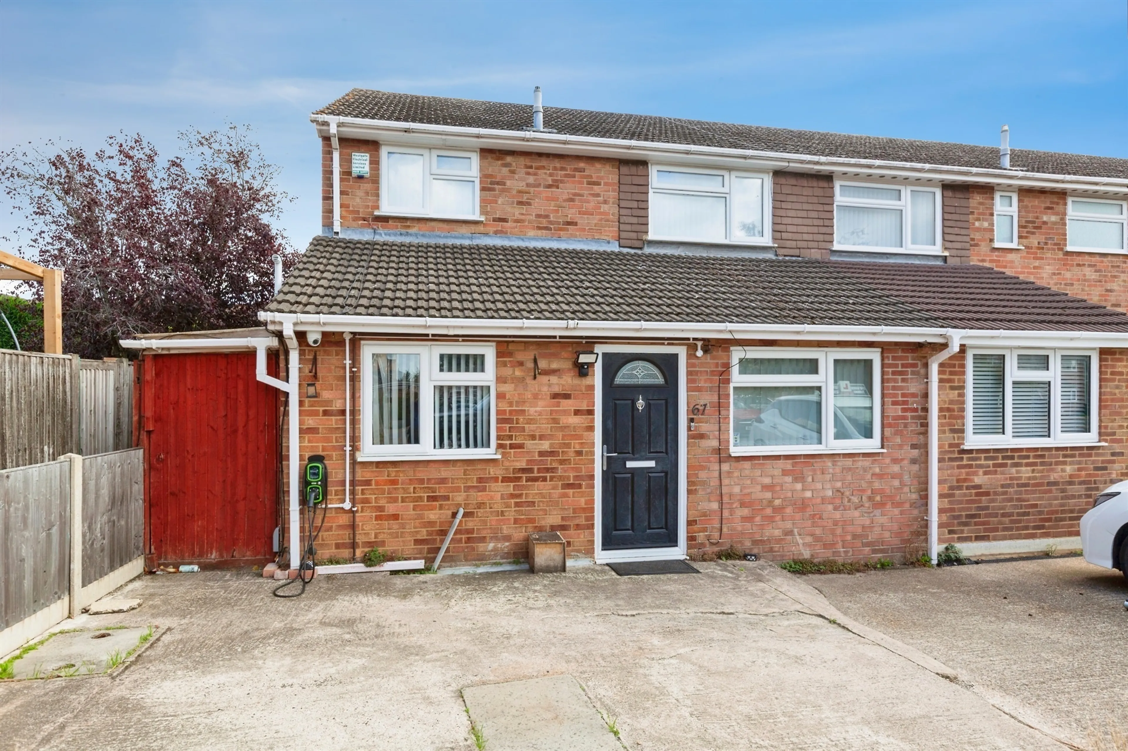 Property photo 0