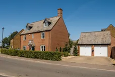 Millers Way, Middleton Cheney, OX17 photo 1