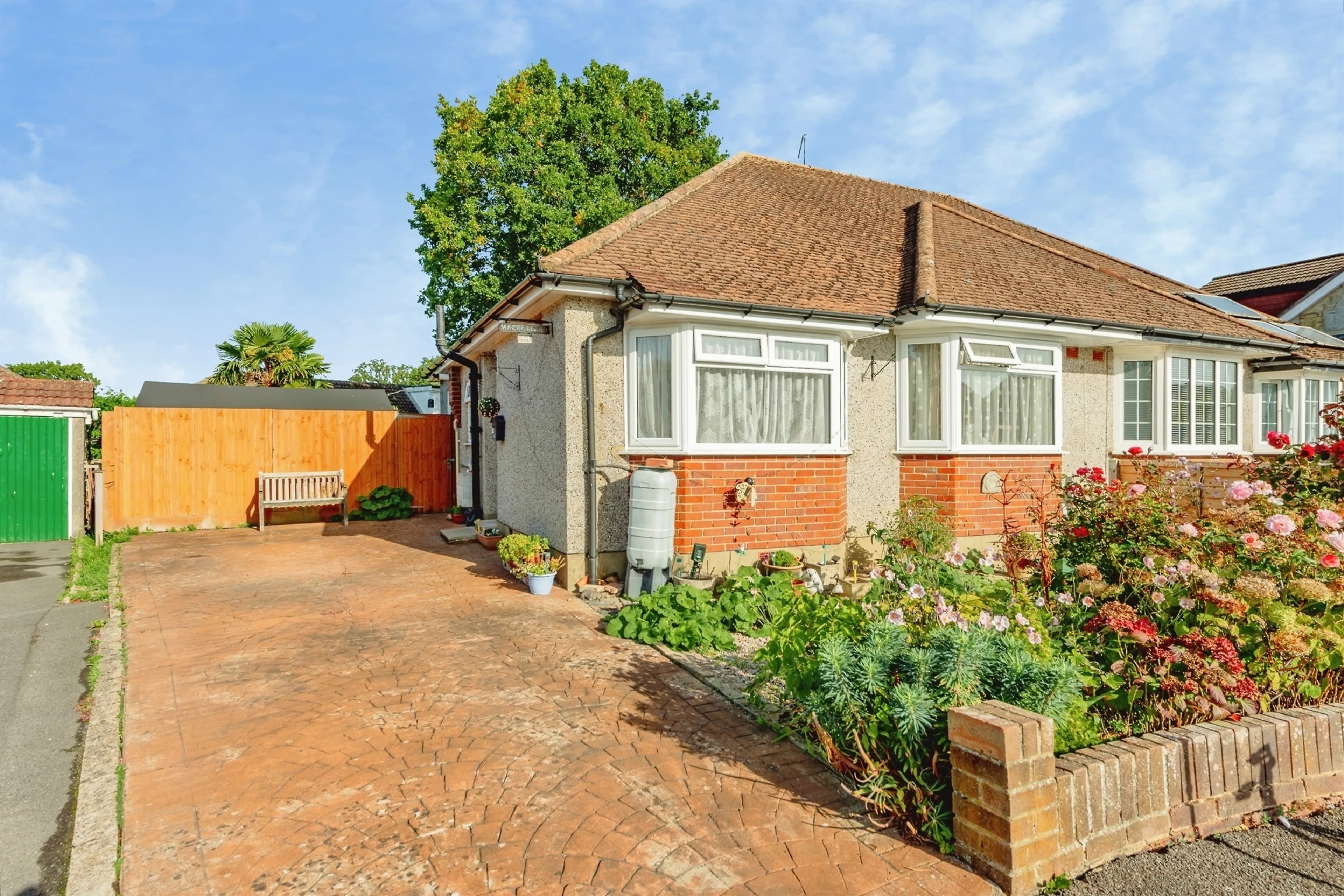 Property photo 0