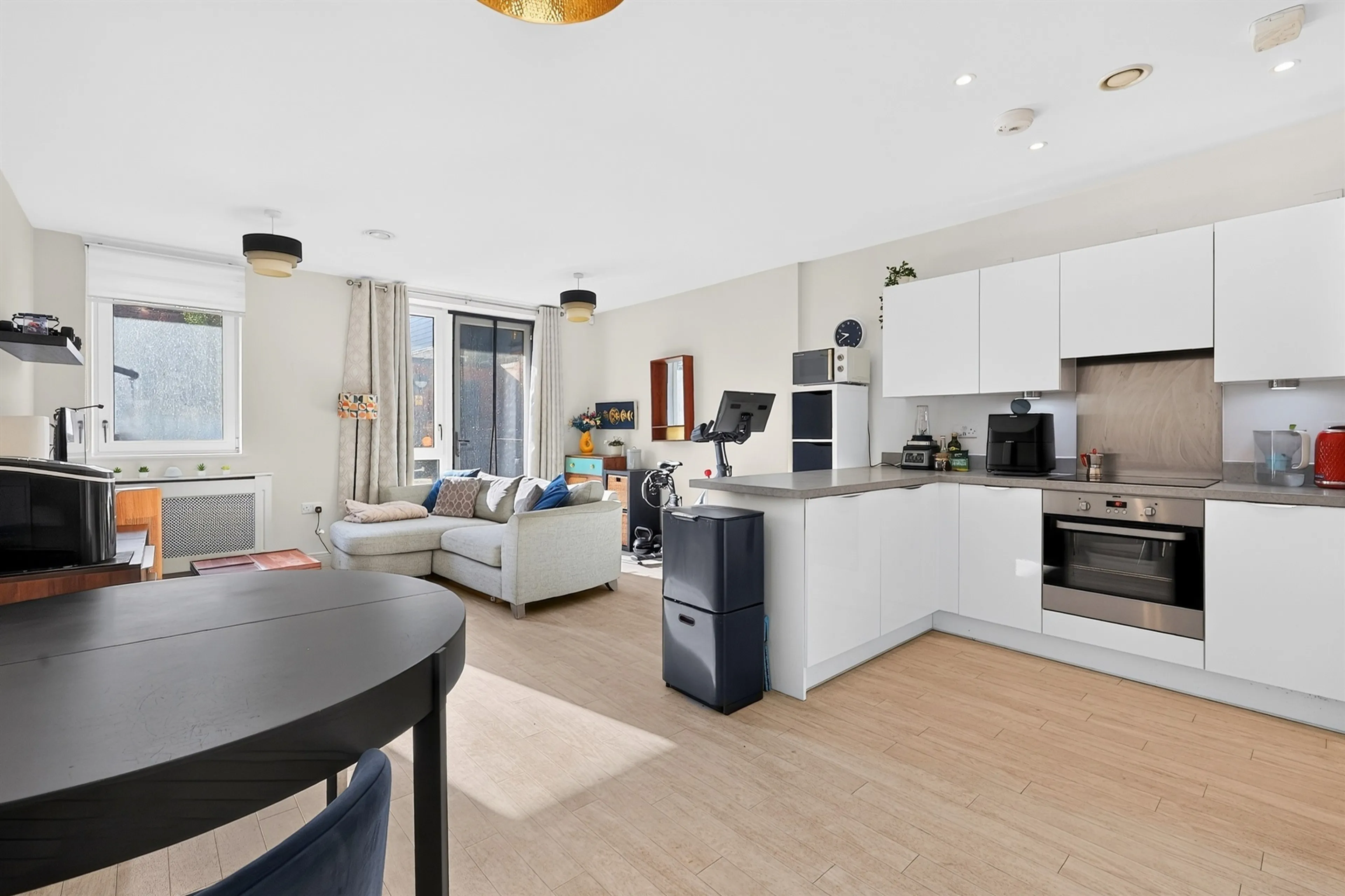 Property at Colonnade Gardens, London