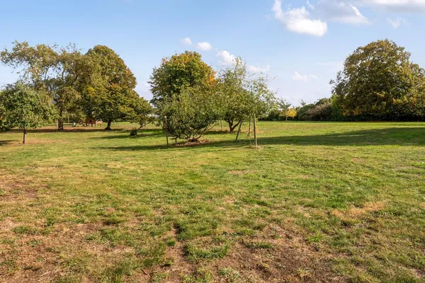 Low Street, Bardwell, IP31 photo 26