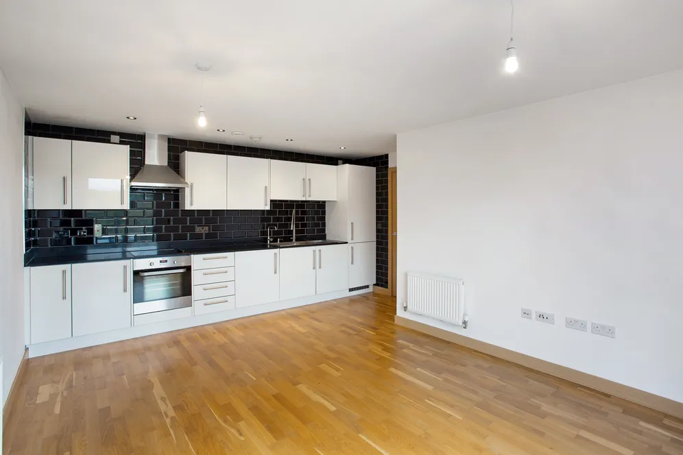 Smeaton Court, Hertford, SG13 photo 3
