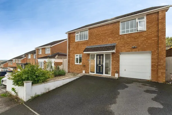 Peterborough Road, Exeter, EX4