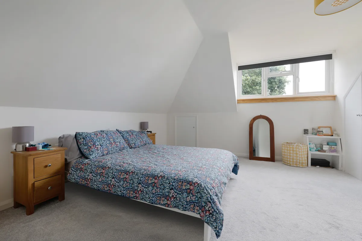 Blundell Avenue, Horley, Surrey, RH6