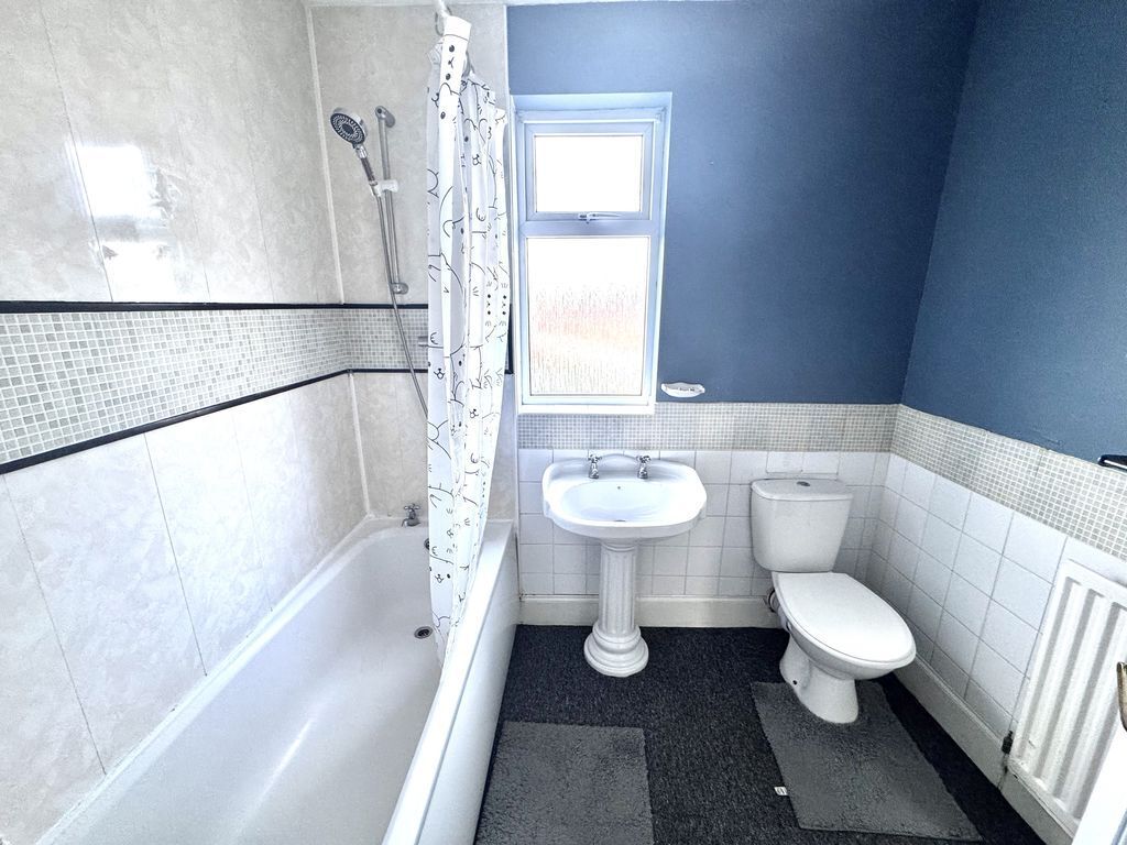 Attleborough Road, Nuneaton Image 8
