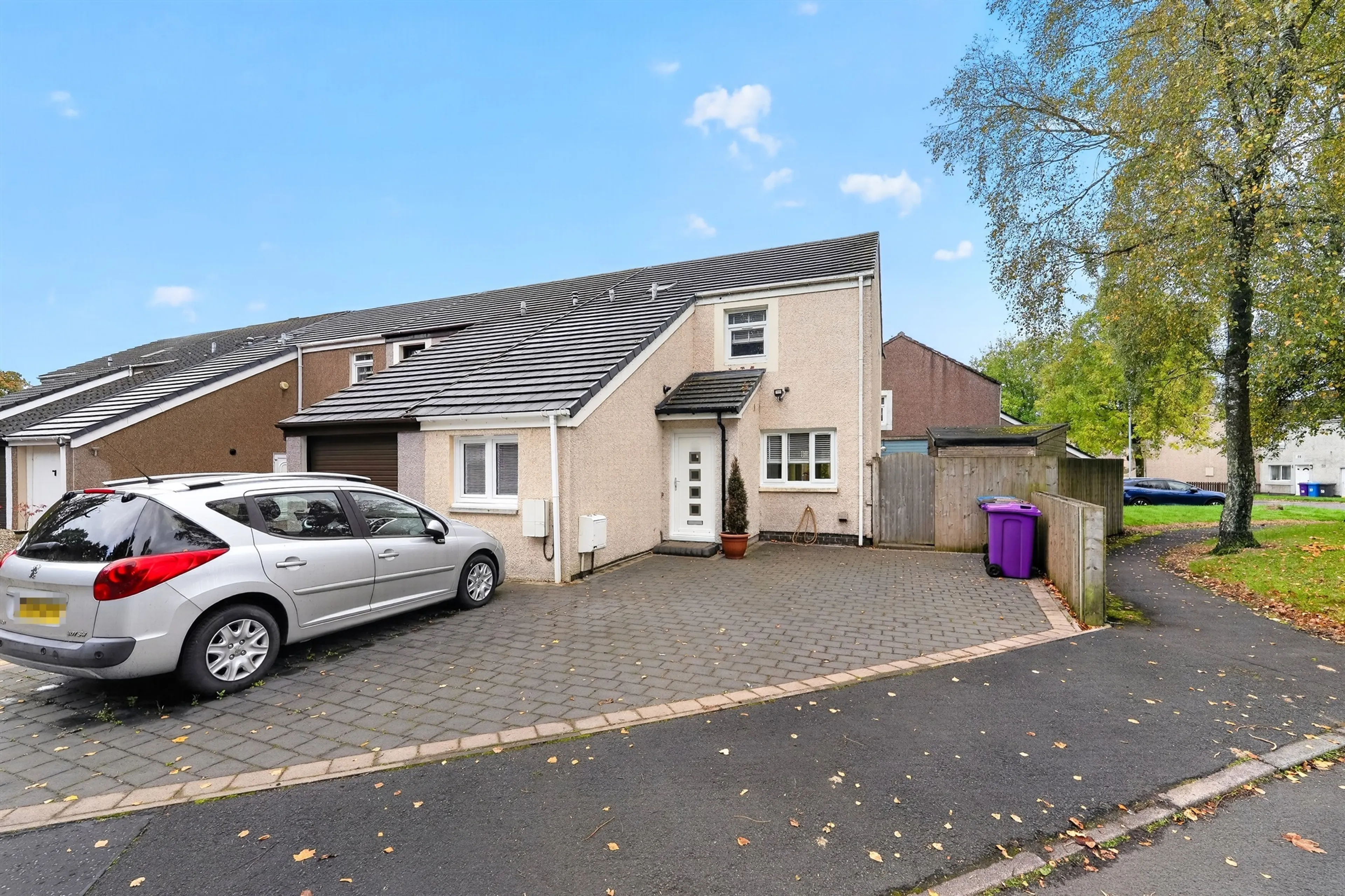 Property at Gigha Crescent, Broomlands, Irvine