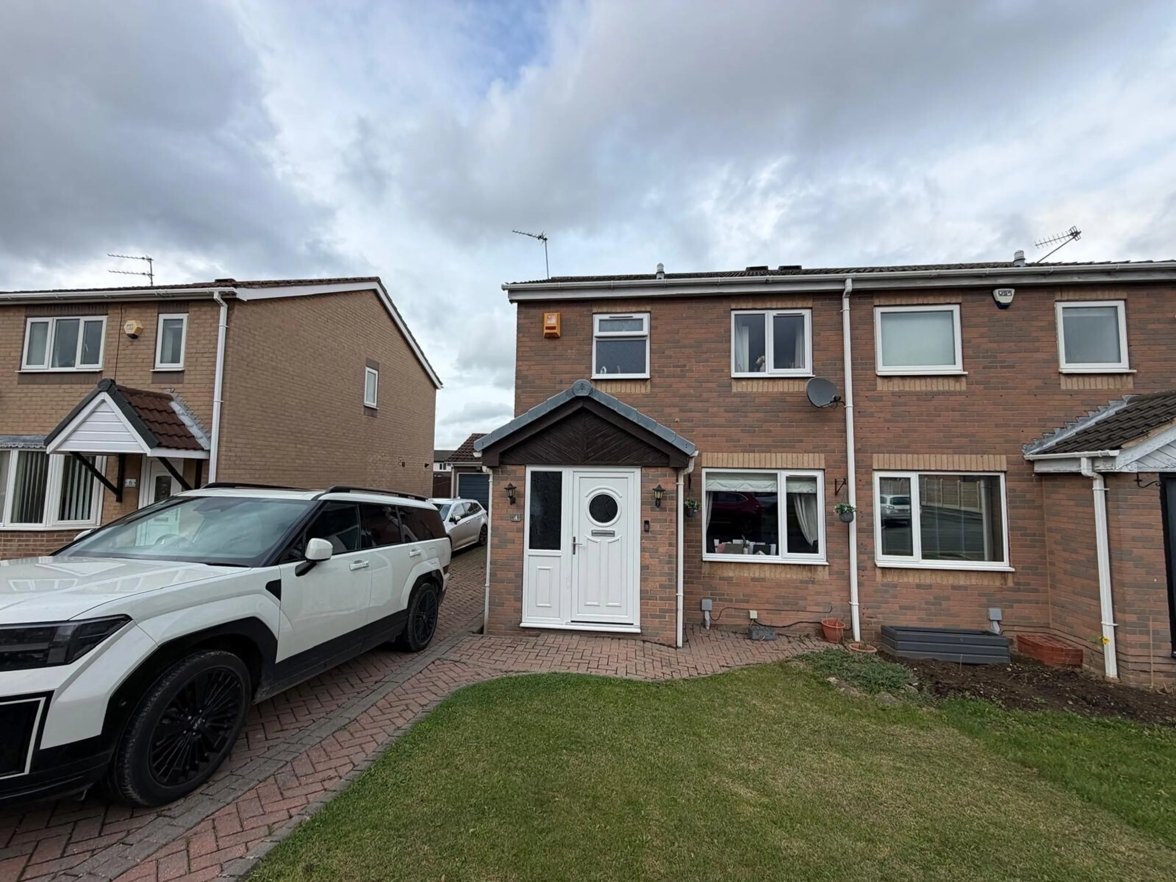 Property at Bransdale Avenue, Normanton
