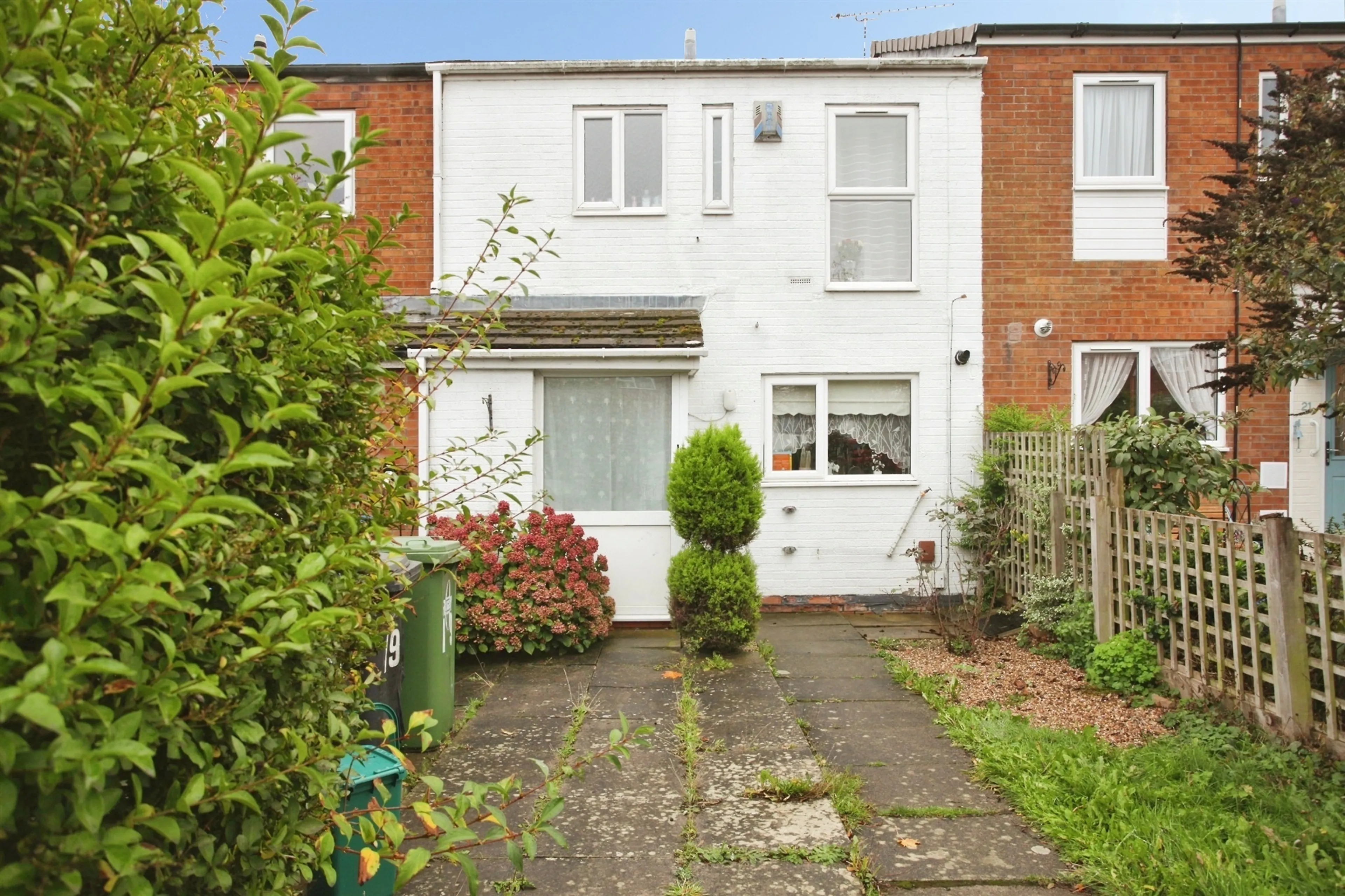 Property photo 0