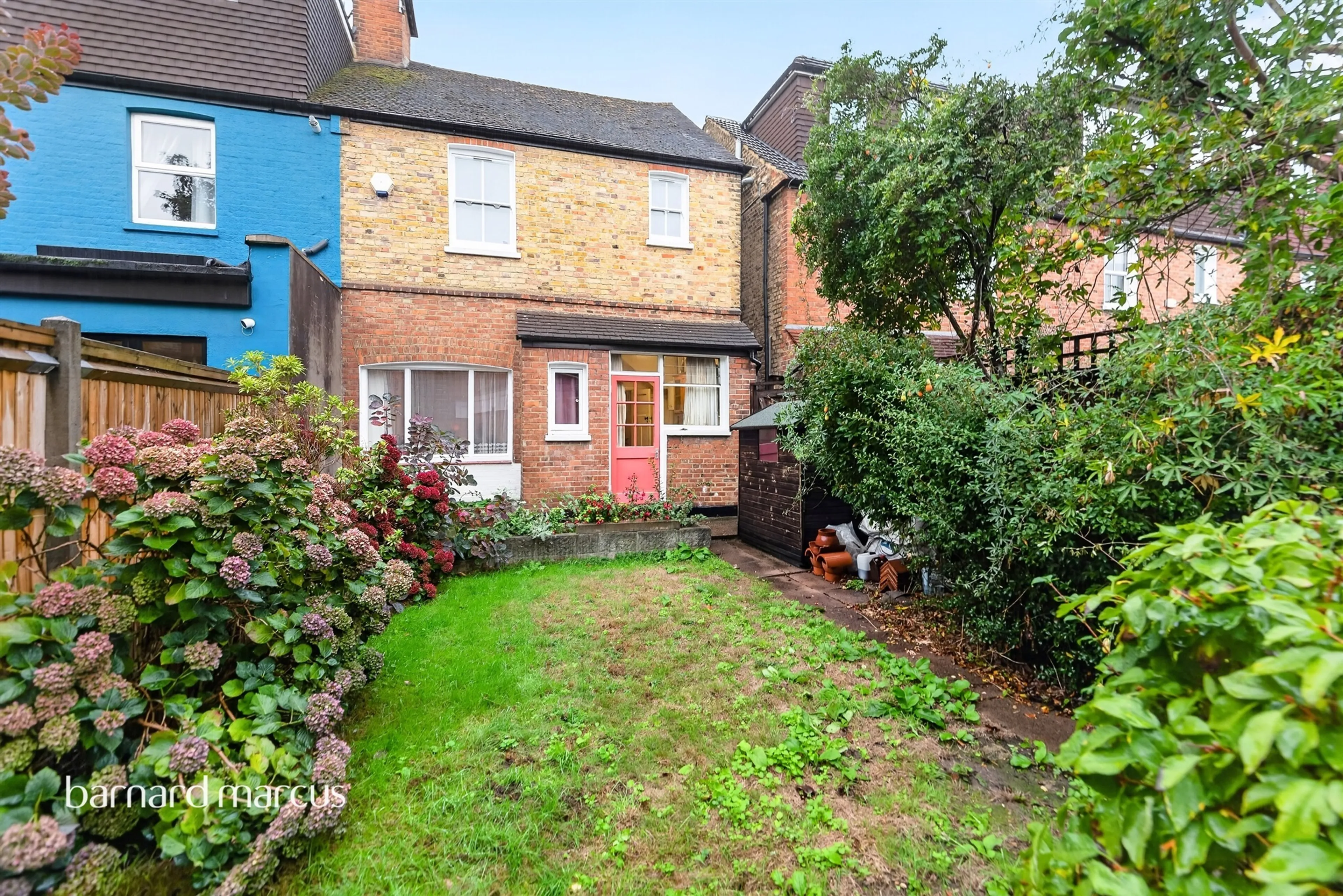Property at Graemesdyke Avenue, East Sheen, London