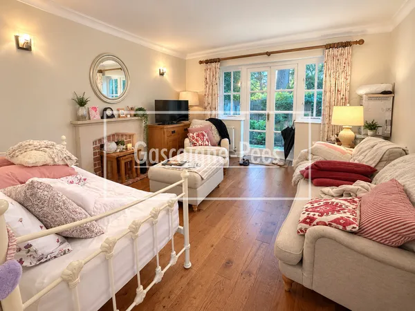 Grayswood Road, Haslemere, GU27