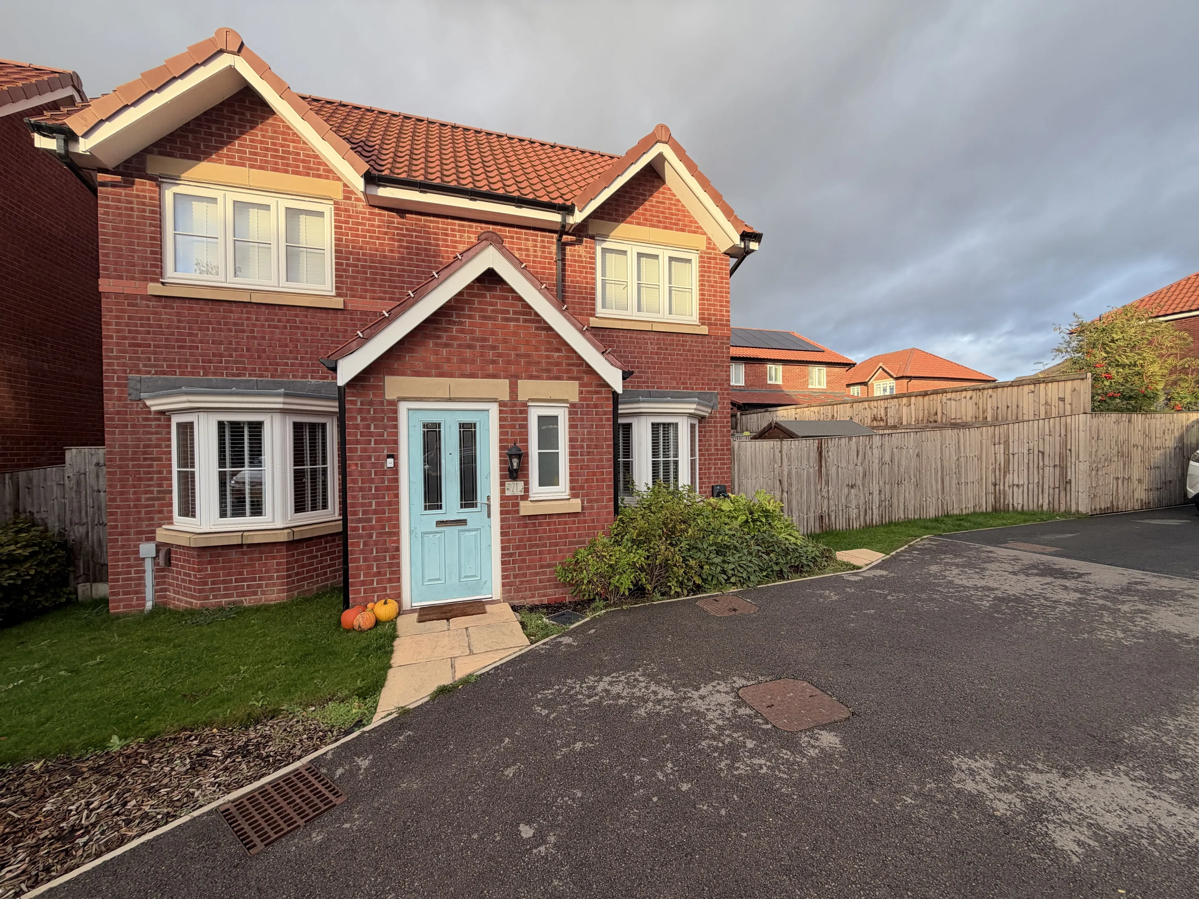 Property at Nether View, Bolsover, S44