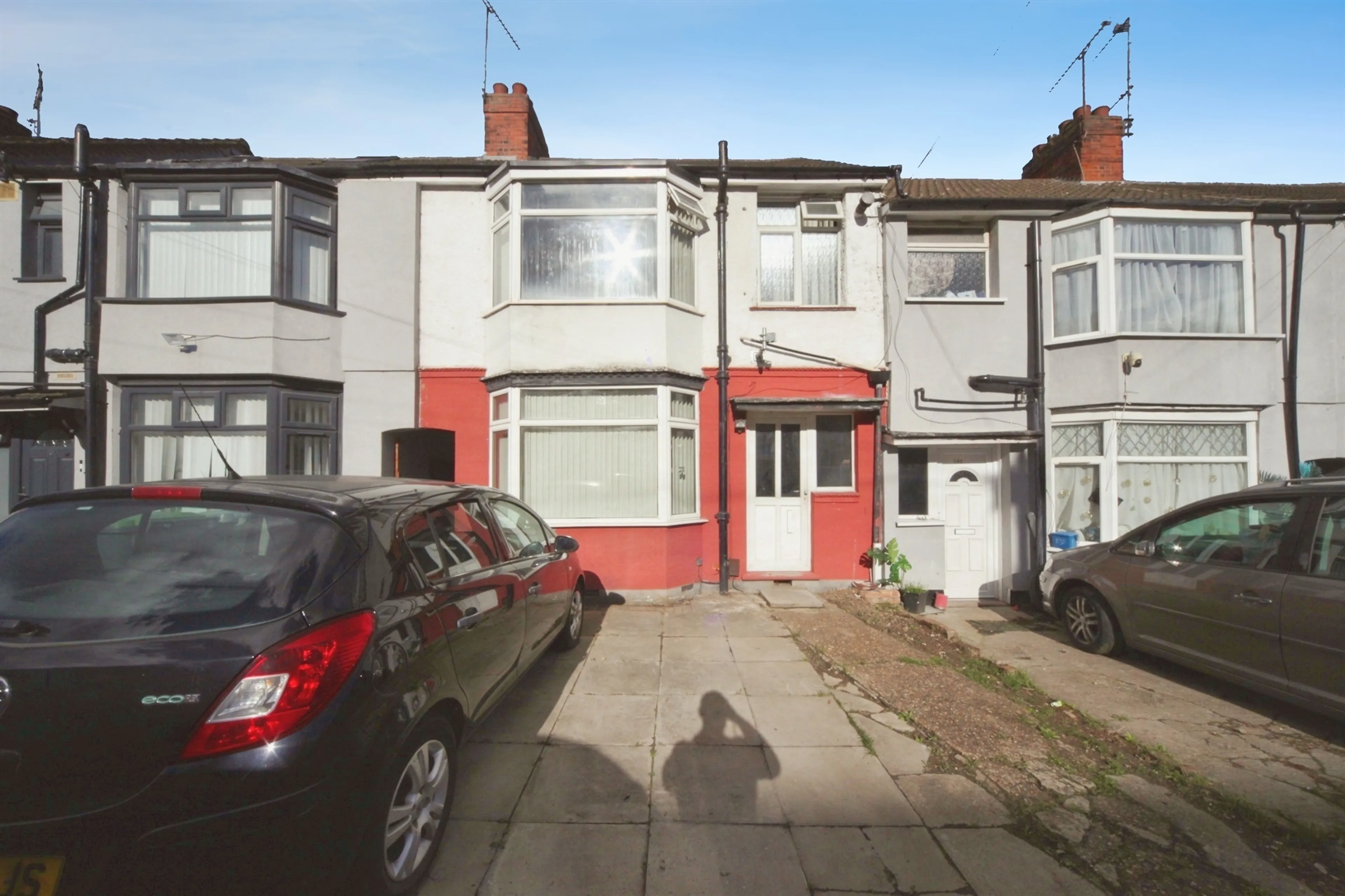 Property photo 0