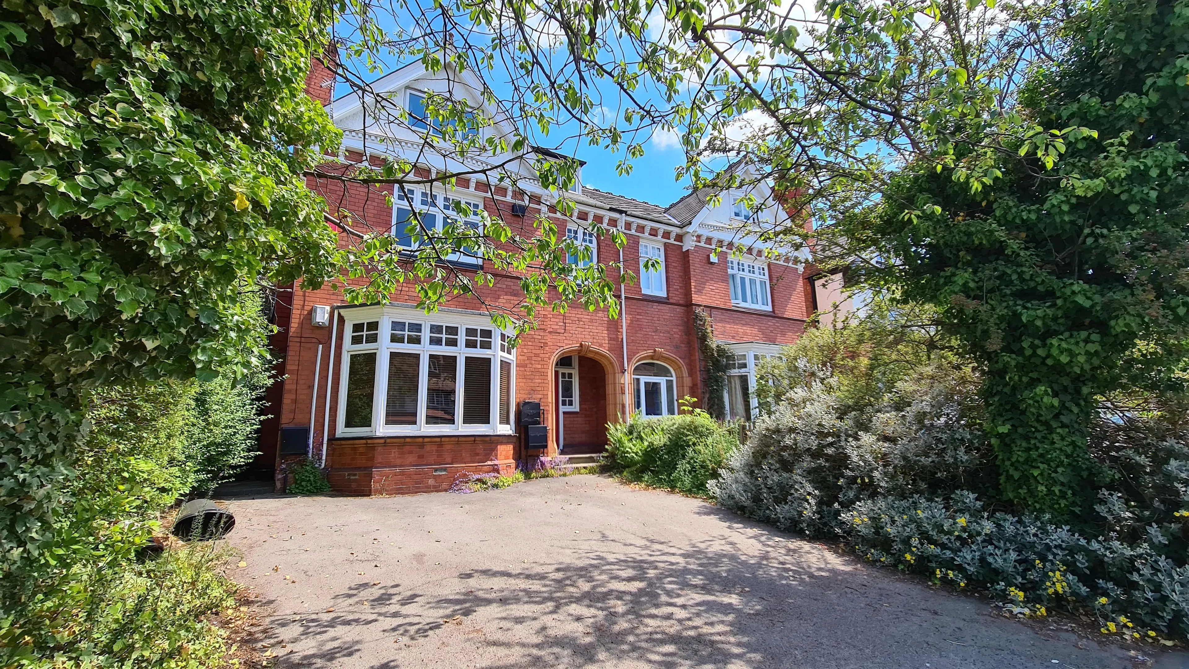 Property photo 0