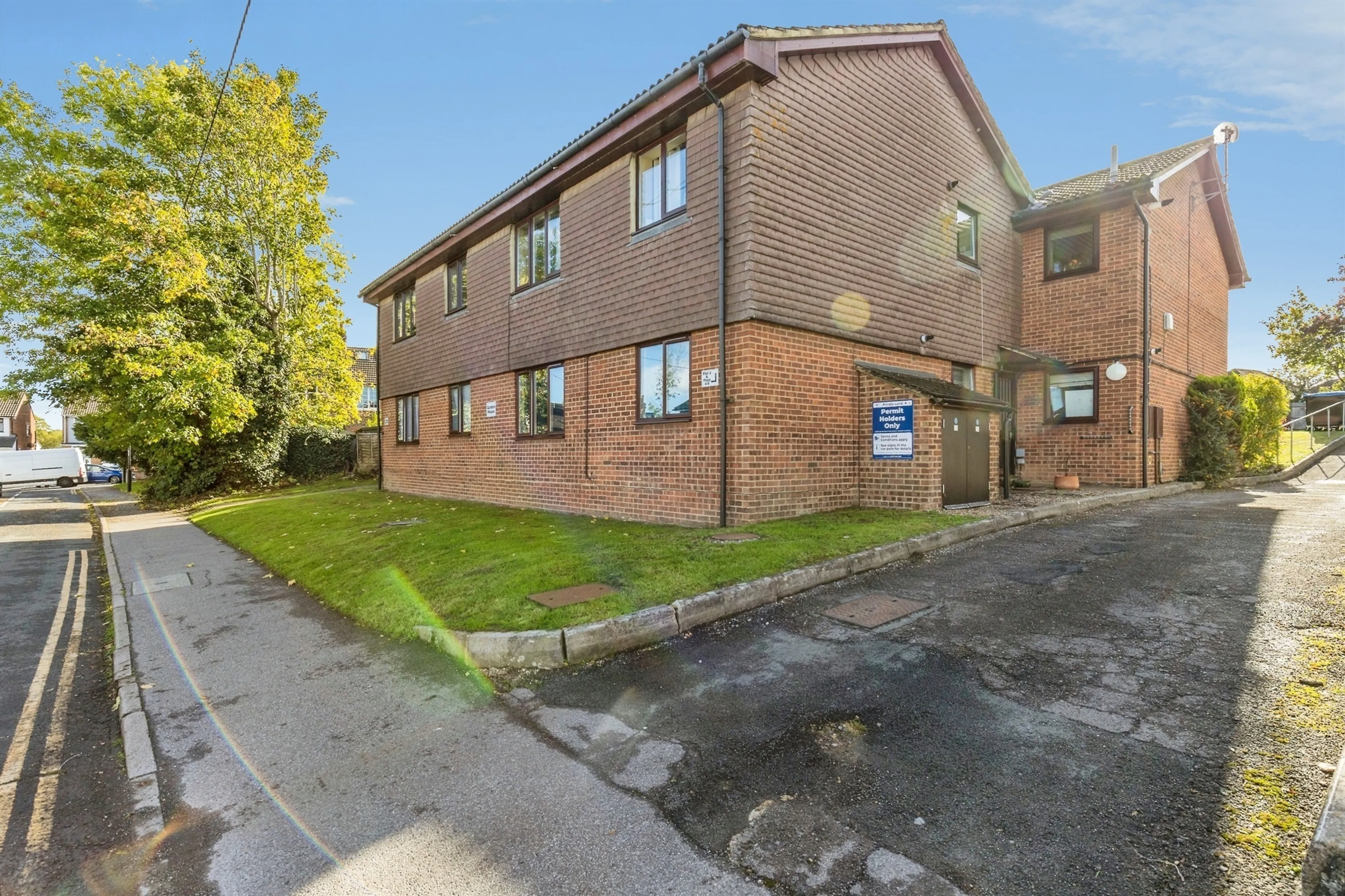 Property photo 0