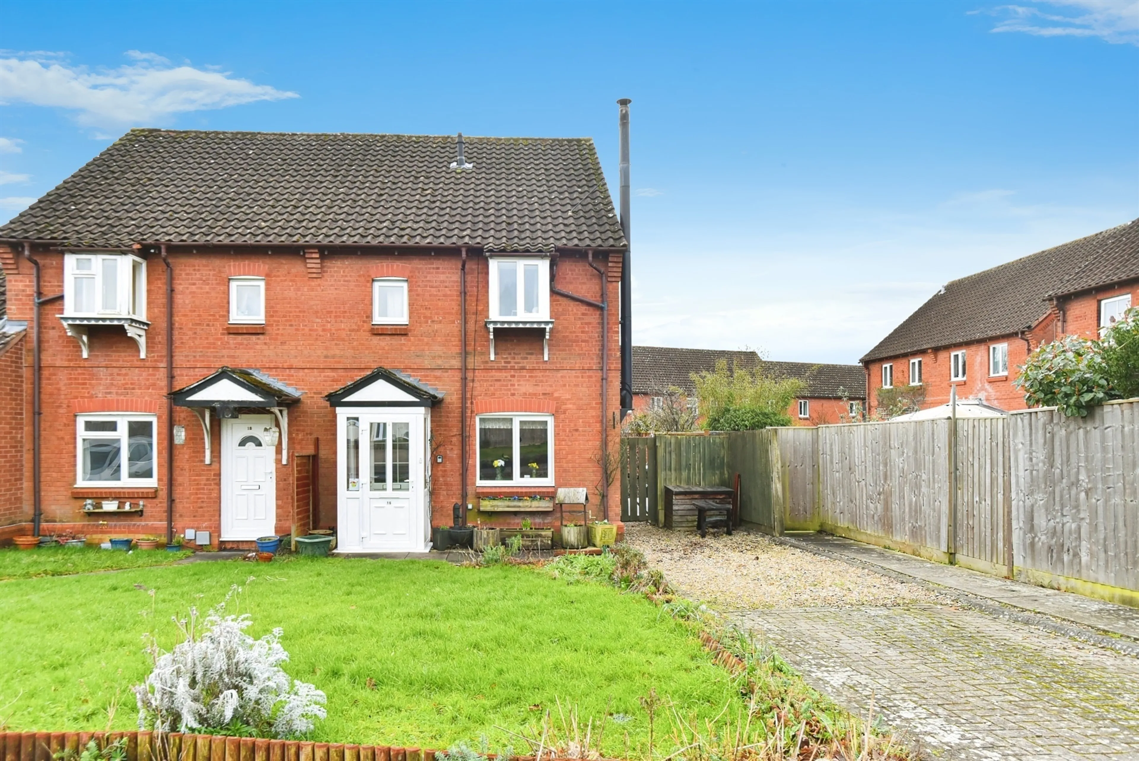 Property photo 0