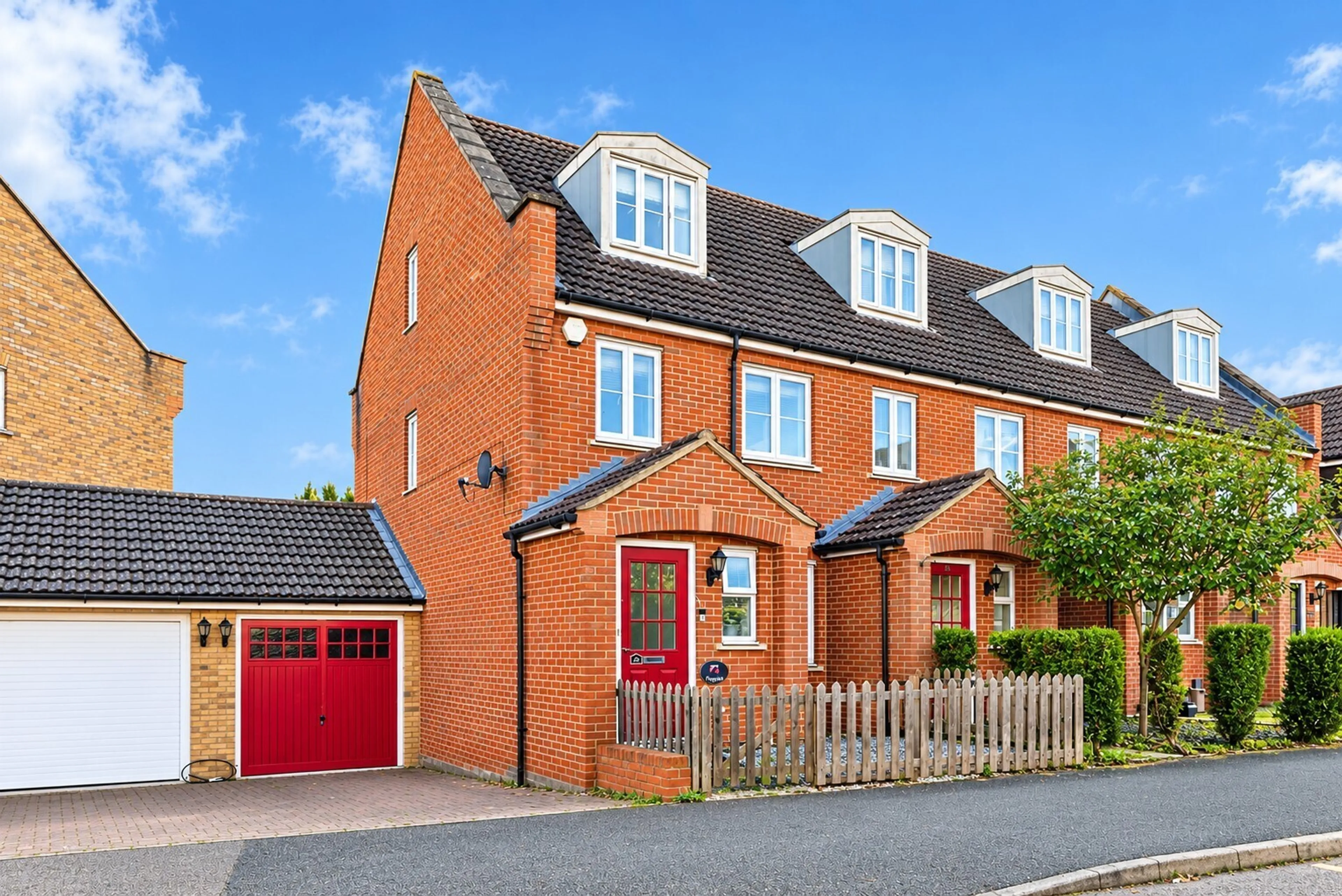 Property photo 0