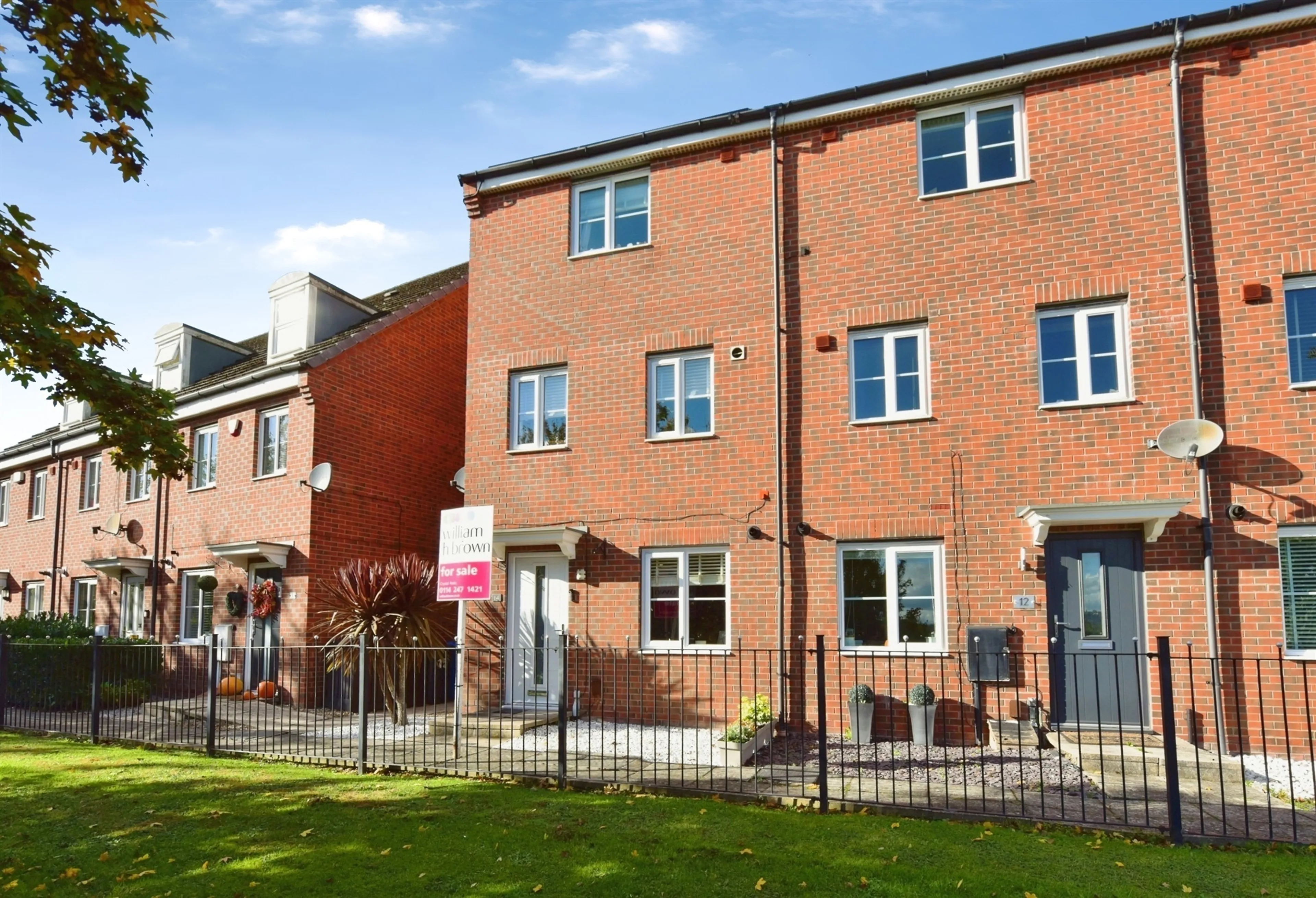 Property at Halfway Close, Halfway, Sheffield