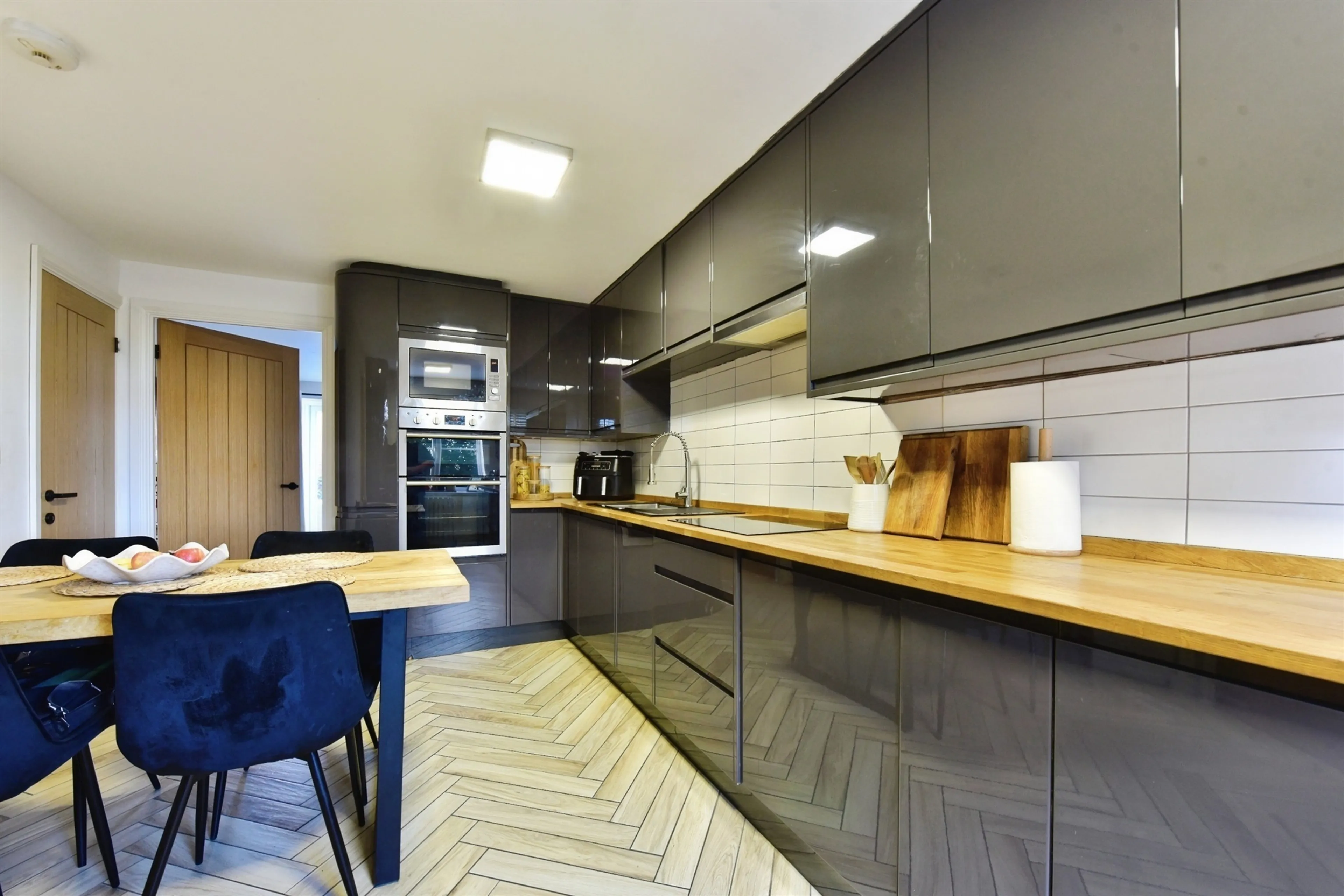 Property at Halfway Close, Halfway, Sheffield