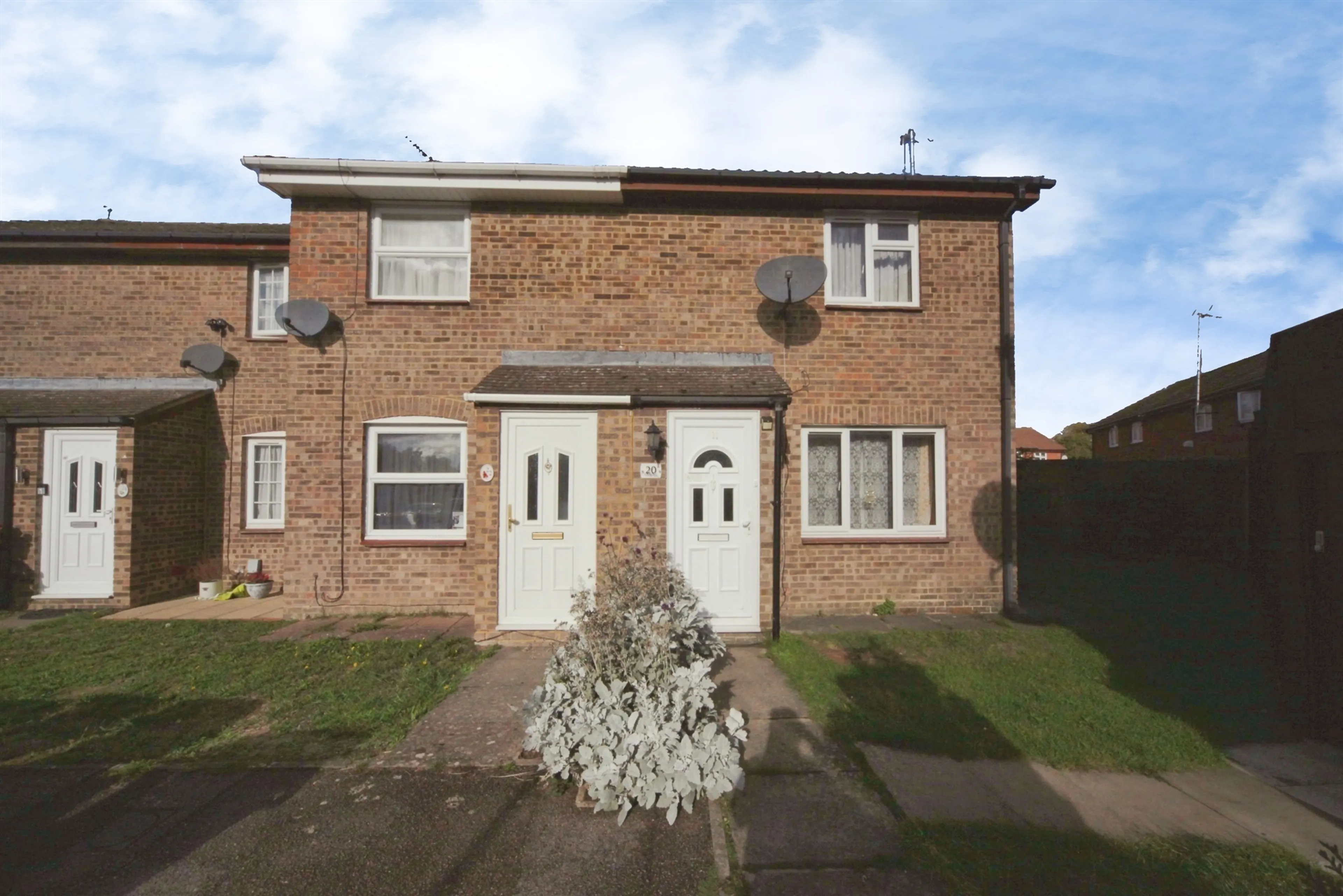 Property photo 0