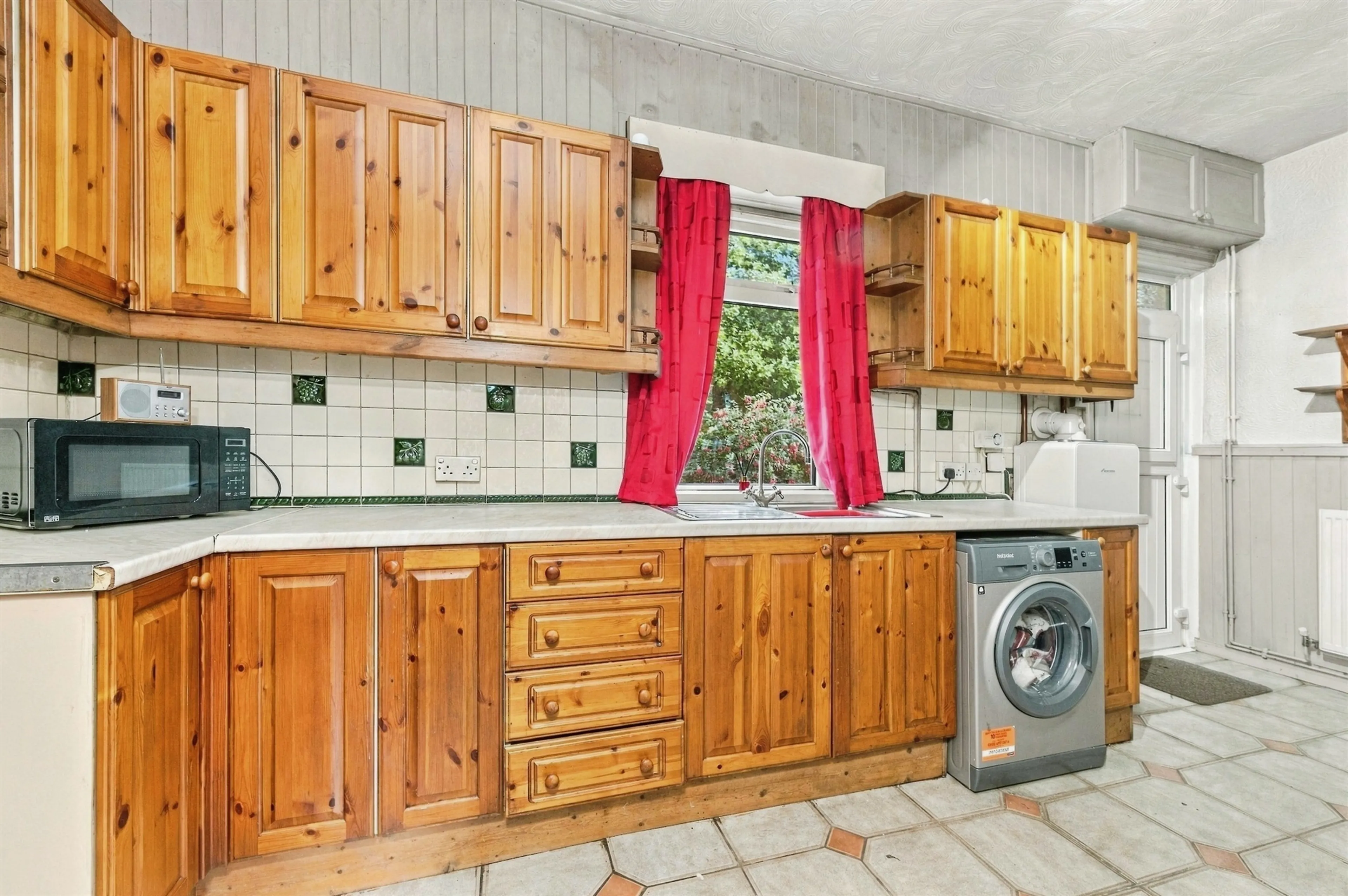 Property at Ravensfield Road, Dewsbury