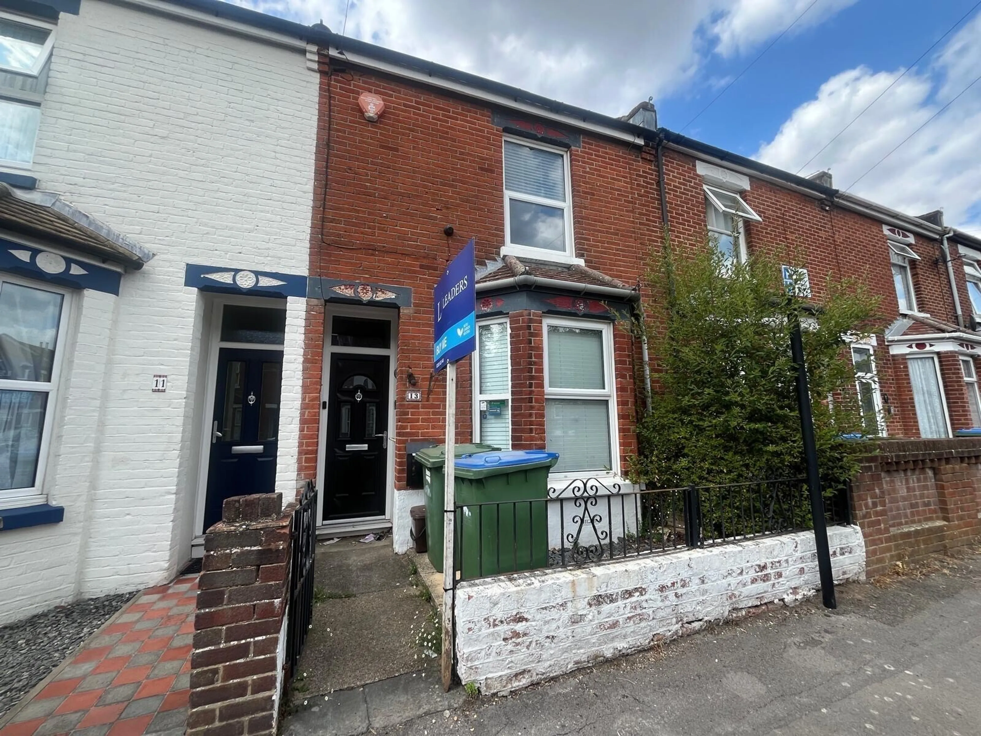 Property photo 0