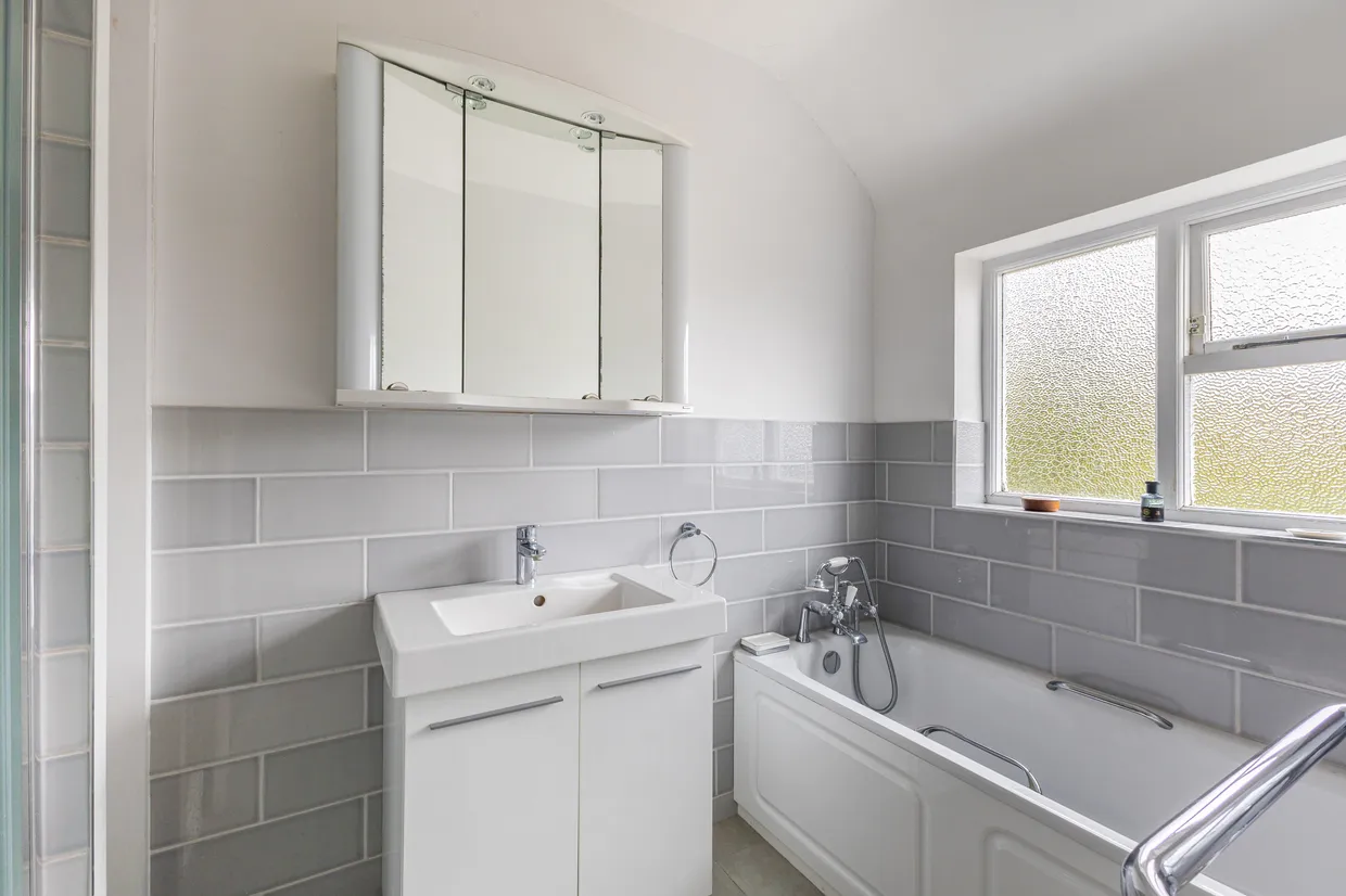 Kenton Lane, Harrow, HA3 photo 14