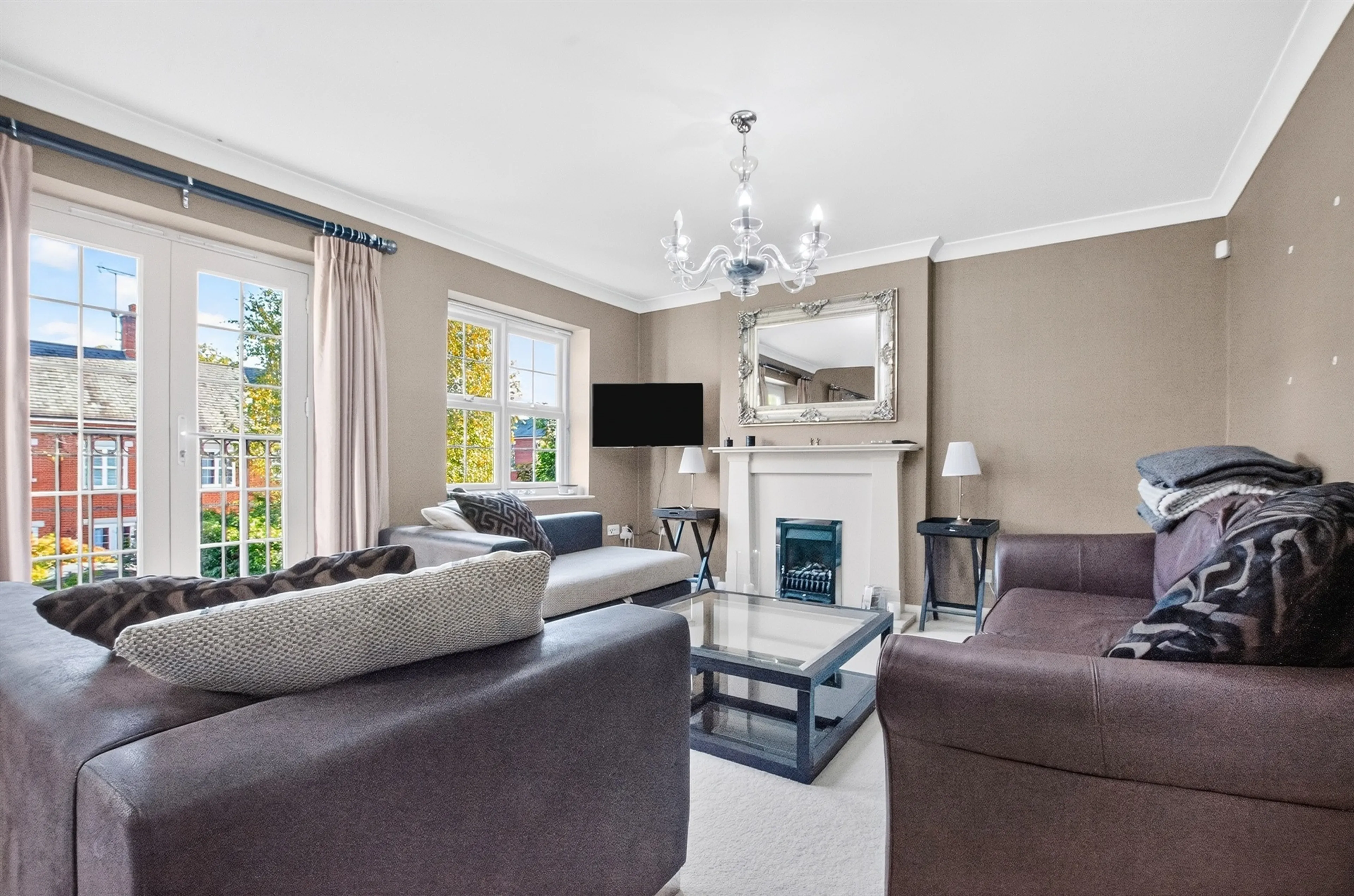 Property at Beningfield Drive, London Colney, St. Albans