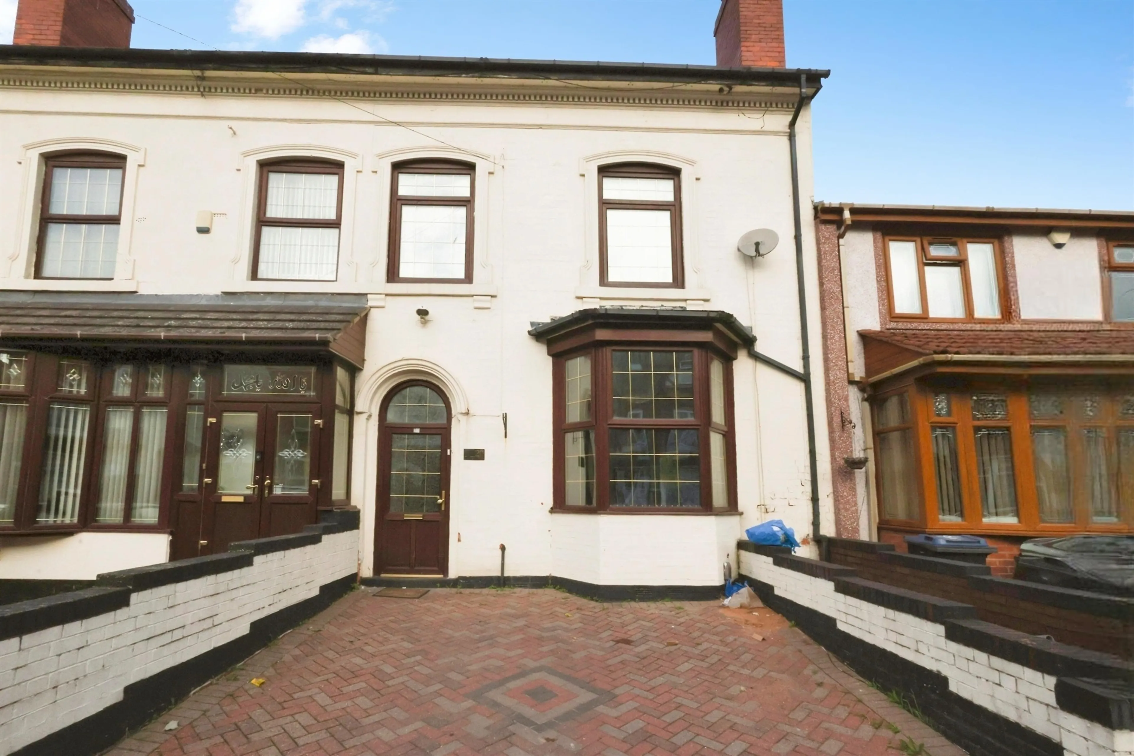 Property photo 0