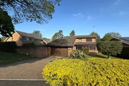 Coleridge Avenue, Yateley, GU46