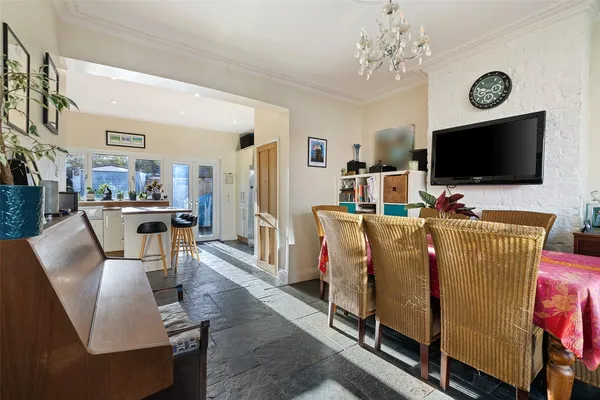 Croydon Road, Reigate, RH2 photo 7