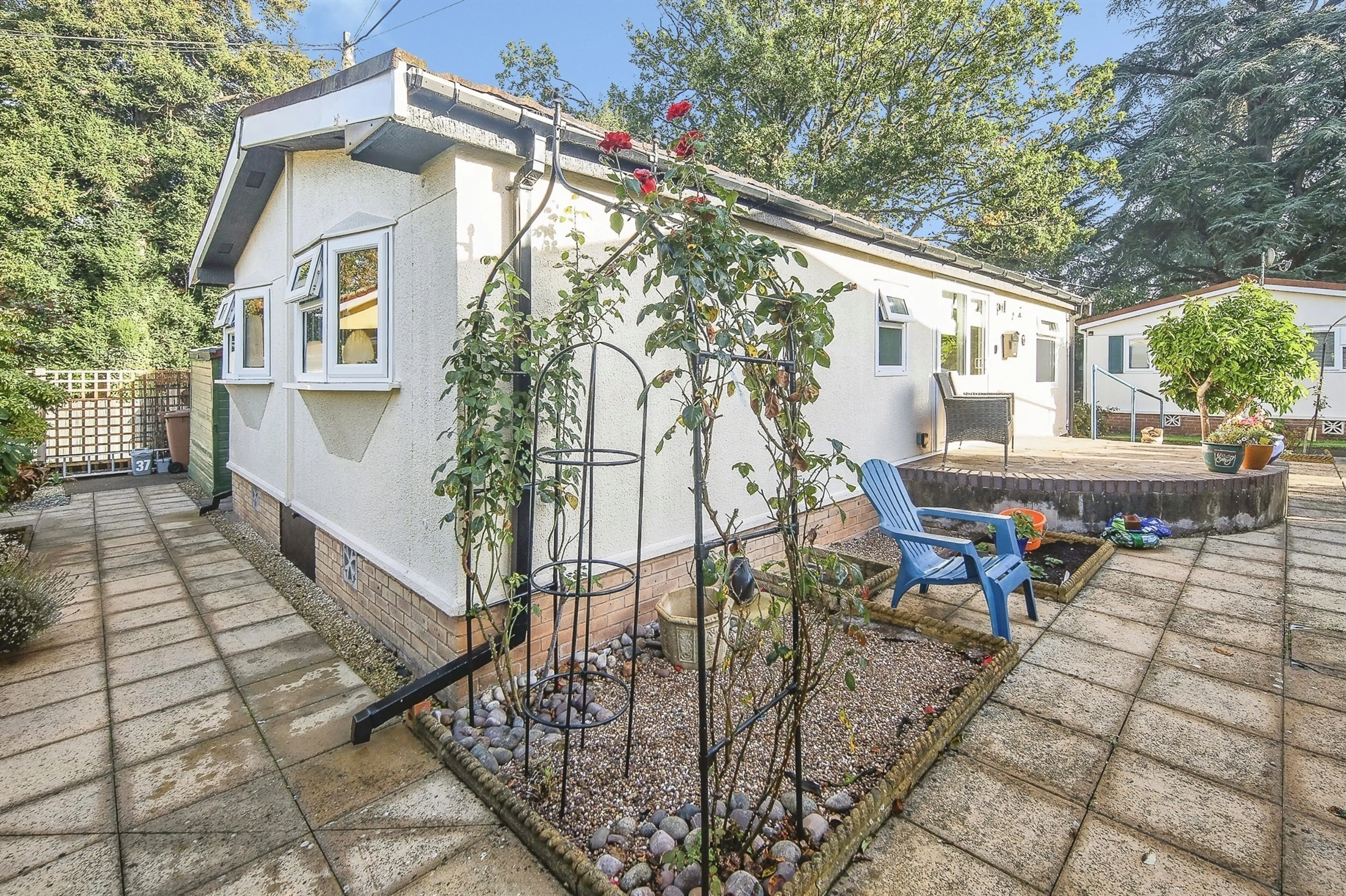 Property photo 0