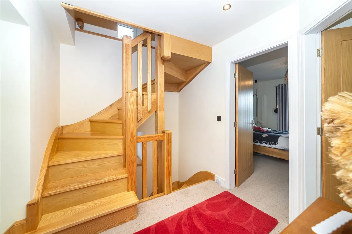 Caernarfon Road, Y Felinheli, Gwynedd, LL56