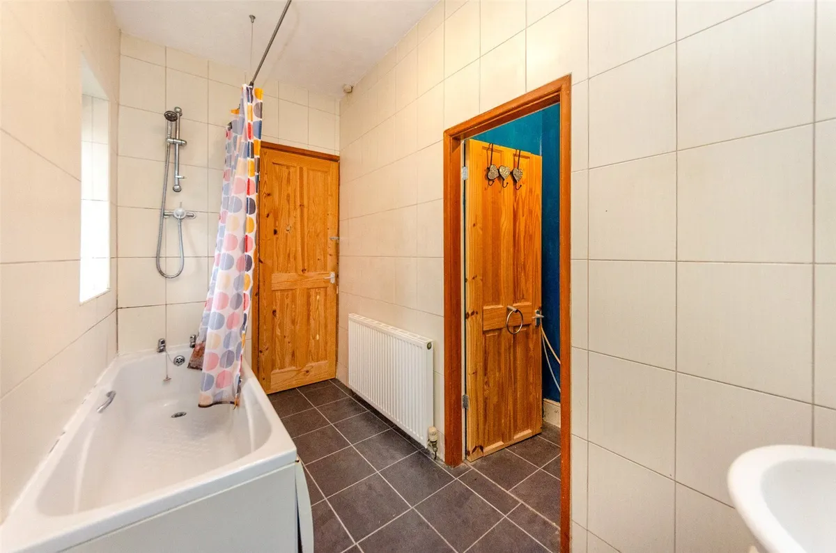 Thomas Street, Caernarfon, Gwynedd, LL55